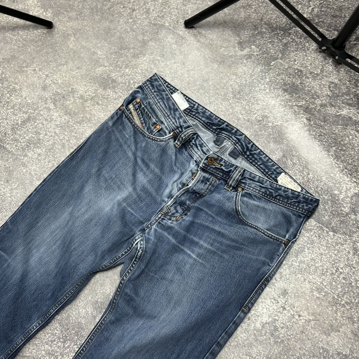 Diesel Vintage Diesel Indistry Basic Blue denim 2000’s jeans Size US 34 / EU 50 - 8 Thumbnail