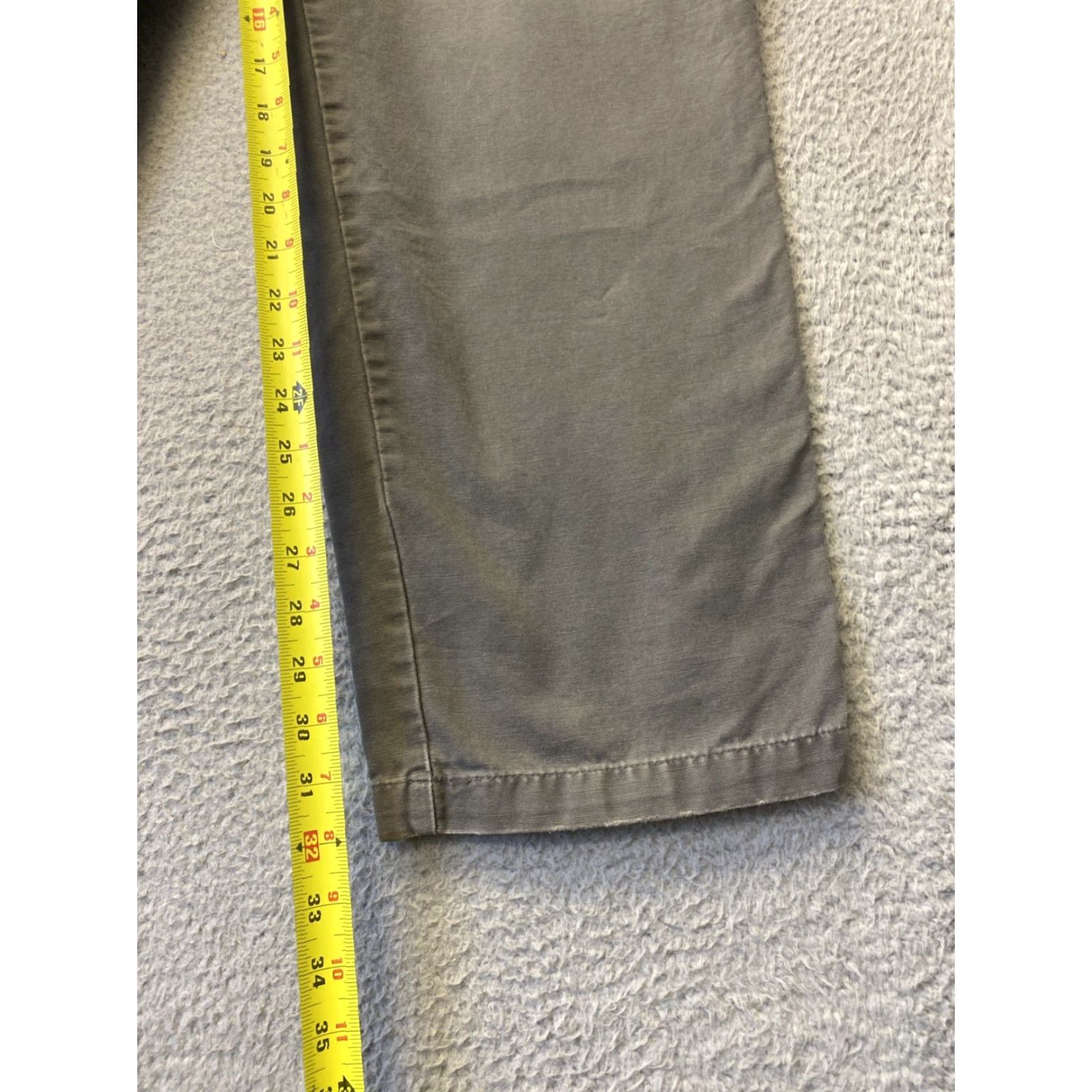Vintage Columbia Men’s Pants Sportswear 36x31 Twill Gray Utility Work Casual Travel Outdoor Carpenter Straight Leg Regular Rise Regular Size US 36 / EU 52 - 6 Thumbnail