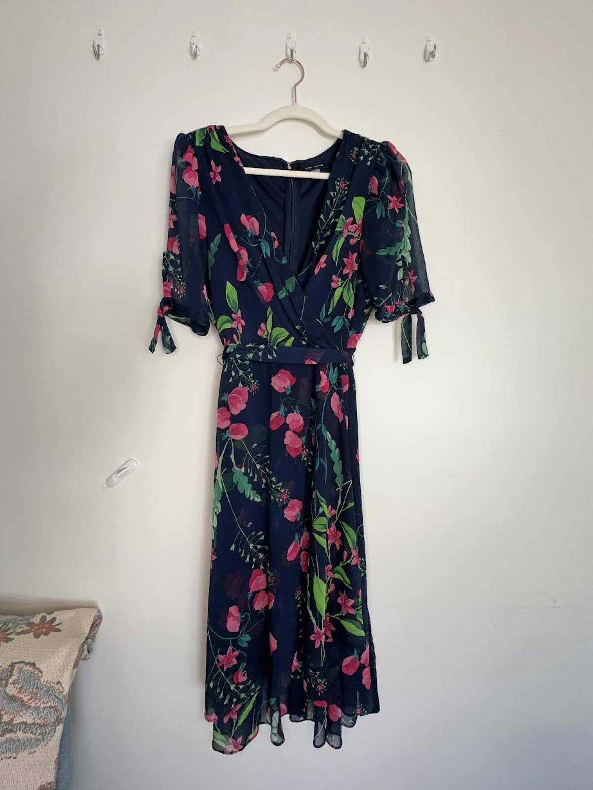 Tommy Hilfiger Tommy Hilfiger Floral and Navy Dress - Sz. 12 Size XL / US 12-14 / IT 48-50 - 1 Thumbnail