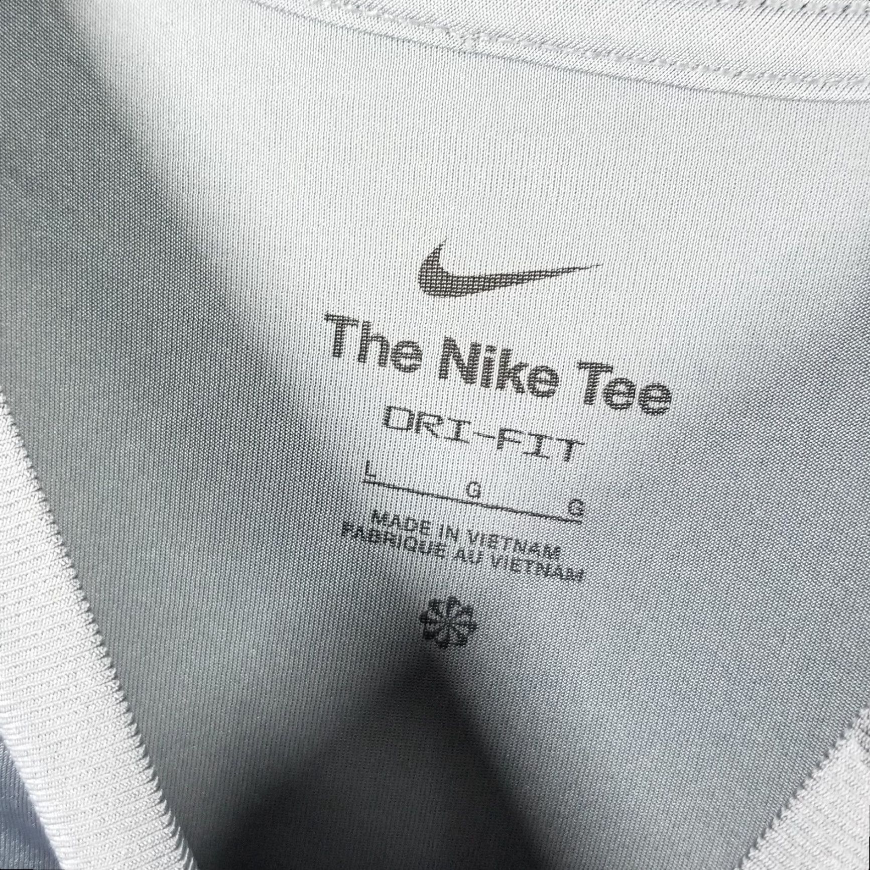 Nike Nike Dri-FIT Basketball T-Shirt Men Large Gray Activewear Crew Neck Pullover Regular Fit Size US L / EU 52-54 / 3 - 4 Thumbnail