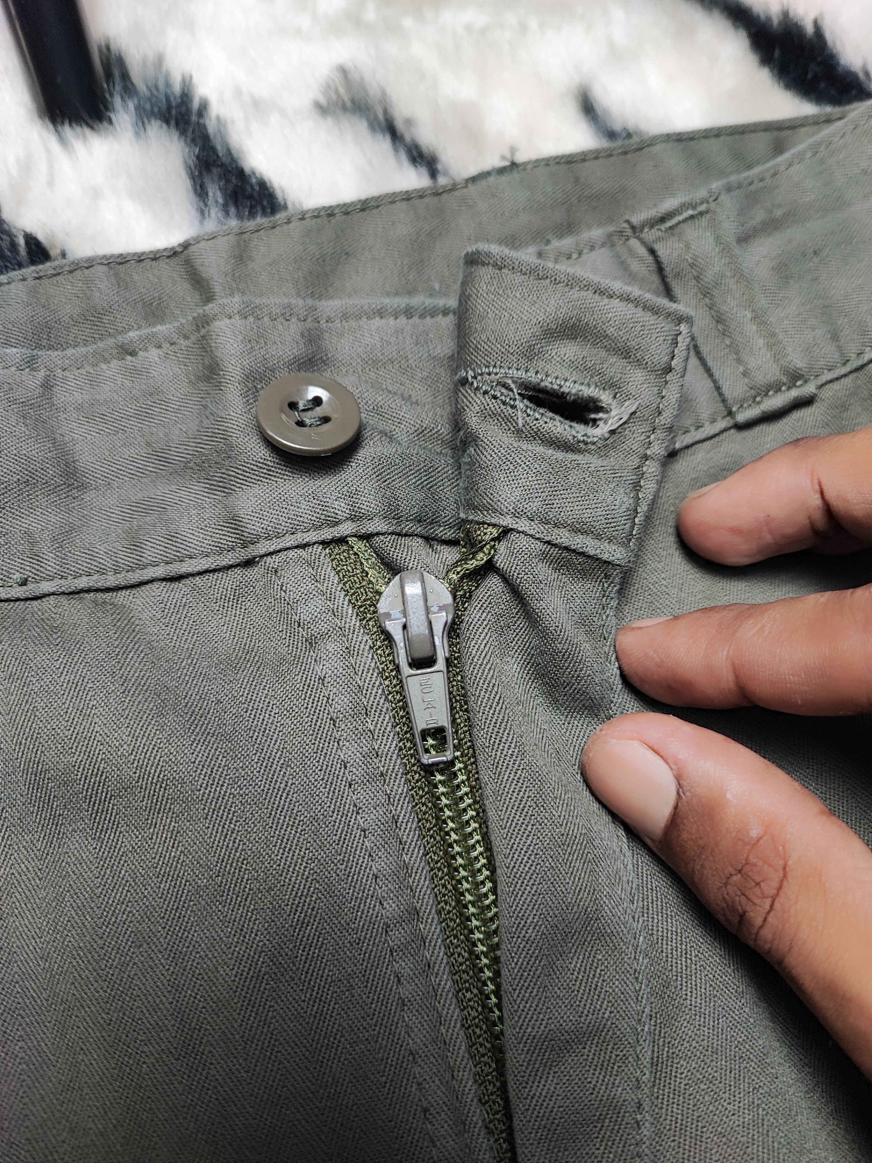 Who Decides War Vintage Army Pants Size US 28 / EU 44 - 11 Thumbnail