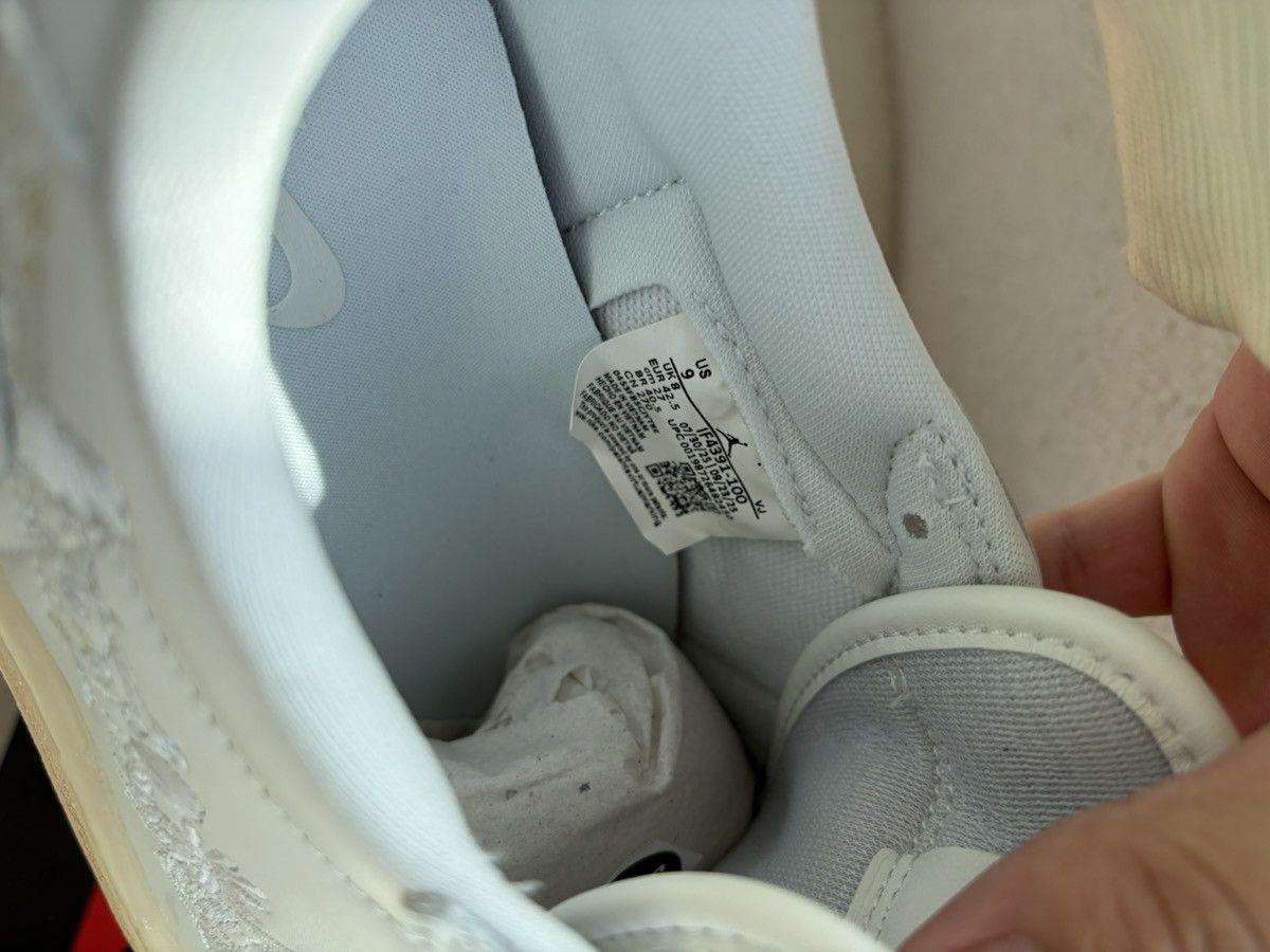 Nike Aur Jordan 1 Retro Low OG Coconut Milk Size US 9 / EU 42 - 7 Thumbnail