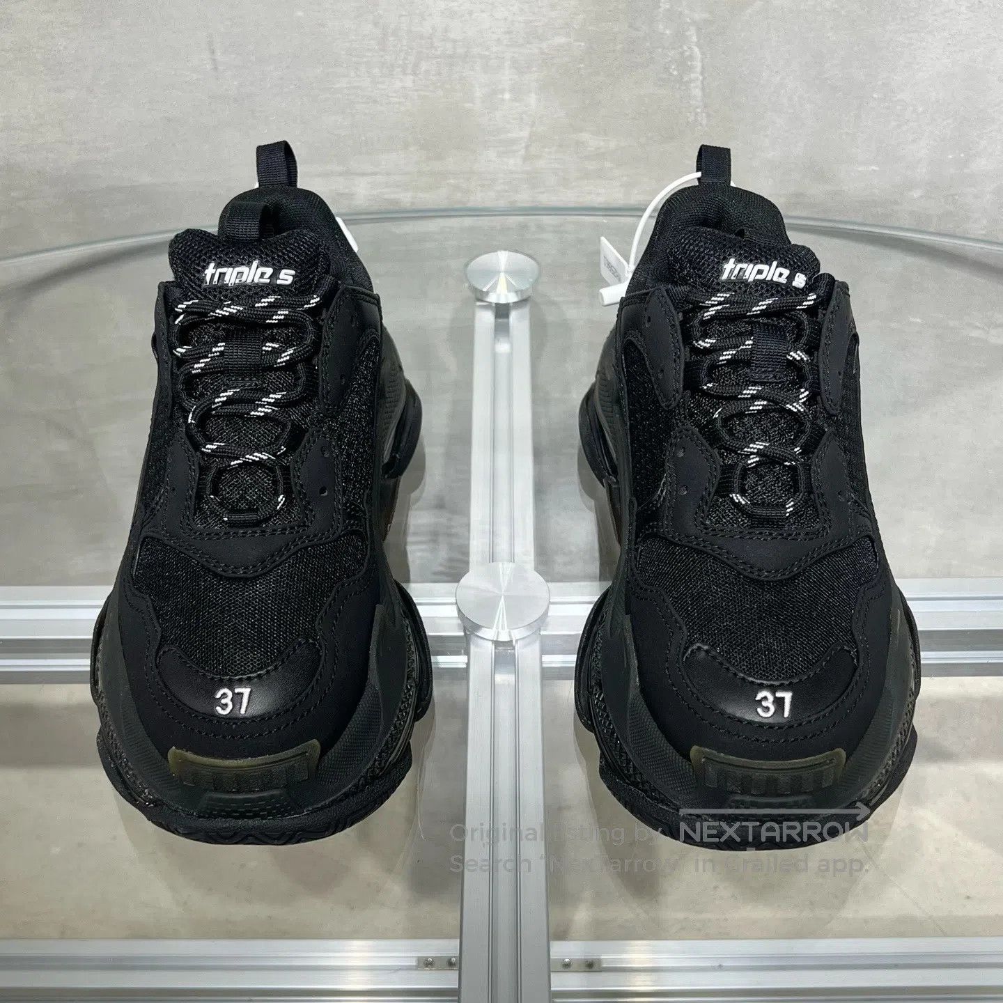 Balenciaga Balenciaga Black vintage dad shoes with a worn-out look Size US 6.5 / IT 36.5 - 2 Thumbnail