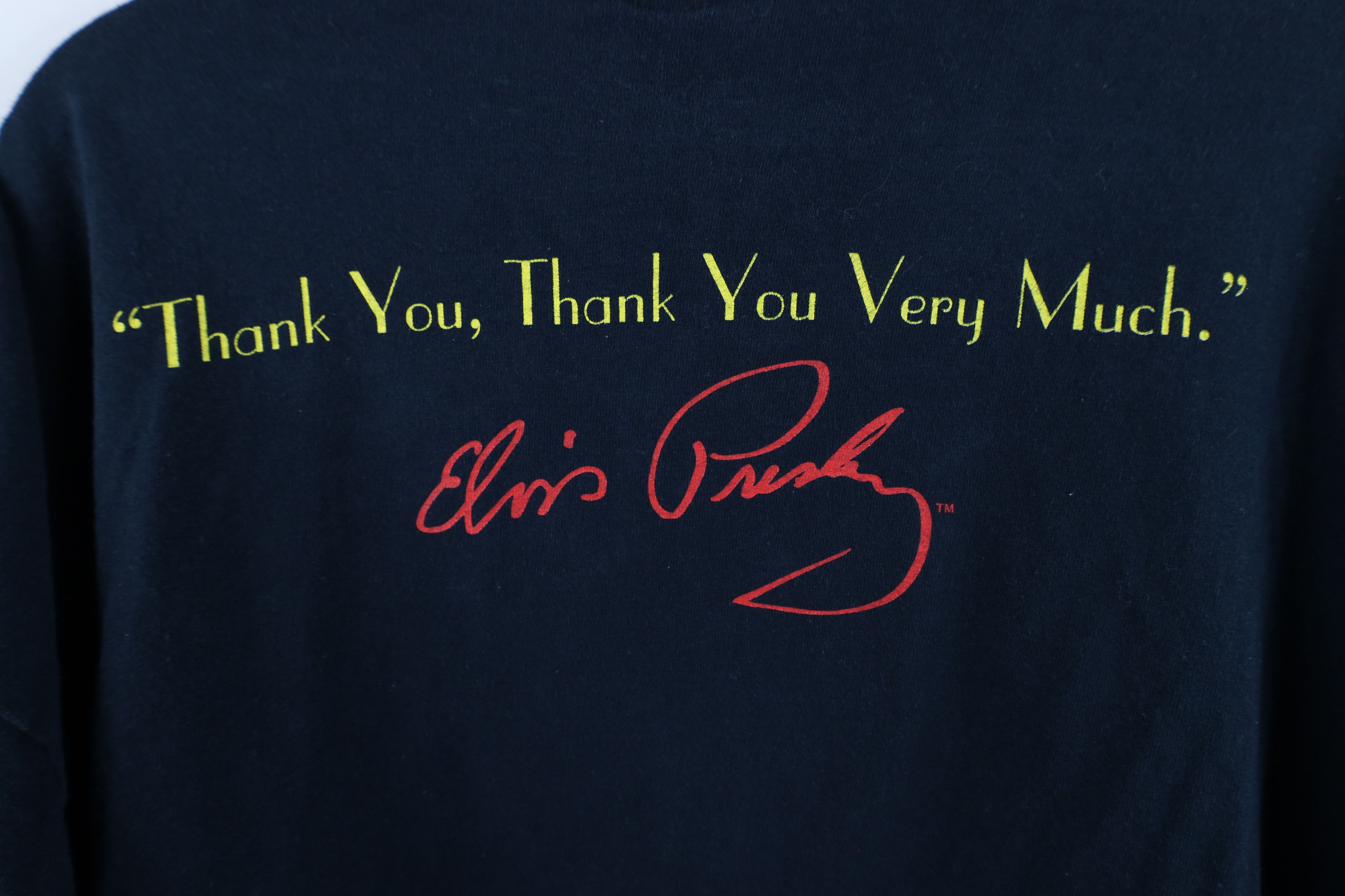 Vintage Vintage Y2K Spell Welcome To Graceland Elvis Presley T-Shirt Size US XXL / EU 58 / 5 - 12 Thumbnail