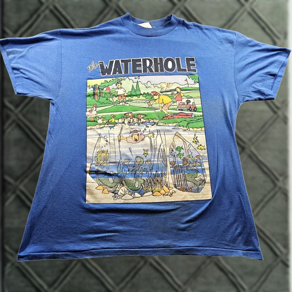 Vintage Vintage SSI Waterhole Golf Cartoon Graphic Mens XL Blue Shirt Size US XL / EU 56 / 4 - 1 Thumbnail