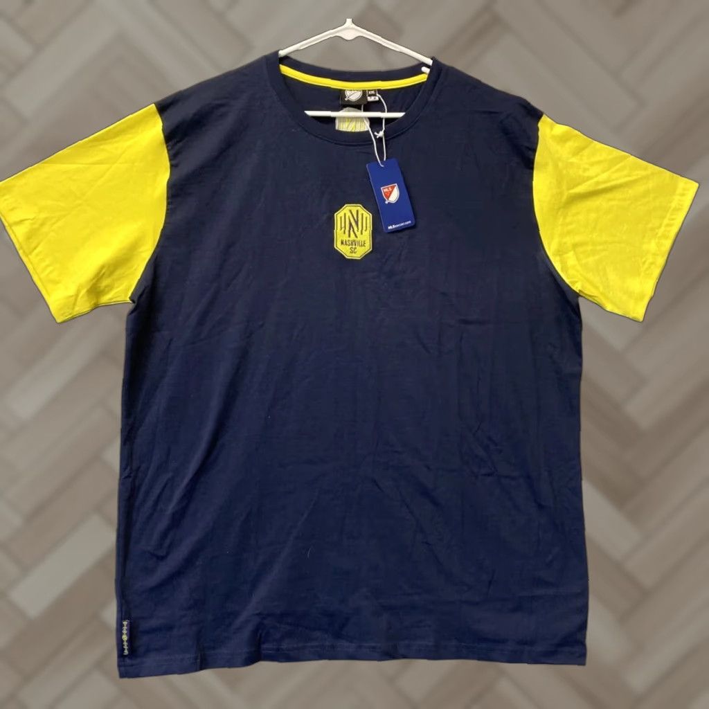 Vintage MLS Nashville Shirt Adult XXL Navy Casual Crew Neck Mens/99-26 Size US XXL / EU 58 / 5 - 1 Thumbnail