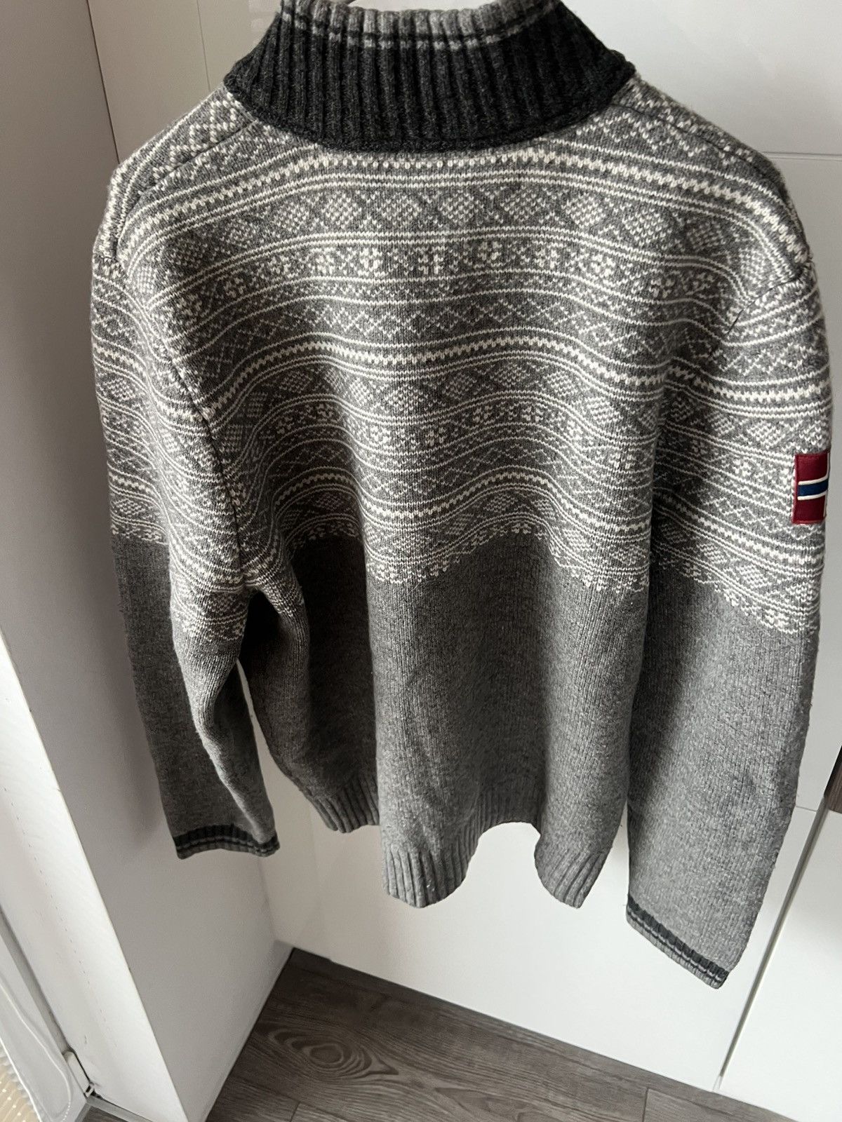 Napapijri Vintage Napapijri Laine Wool 100% Patch Logo Zip Sweater Size US XL / EU 56 / 4 - 4 Thumbnail