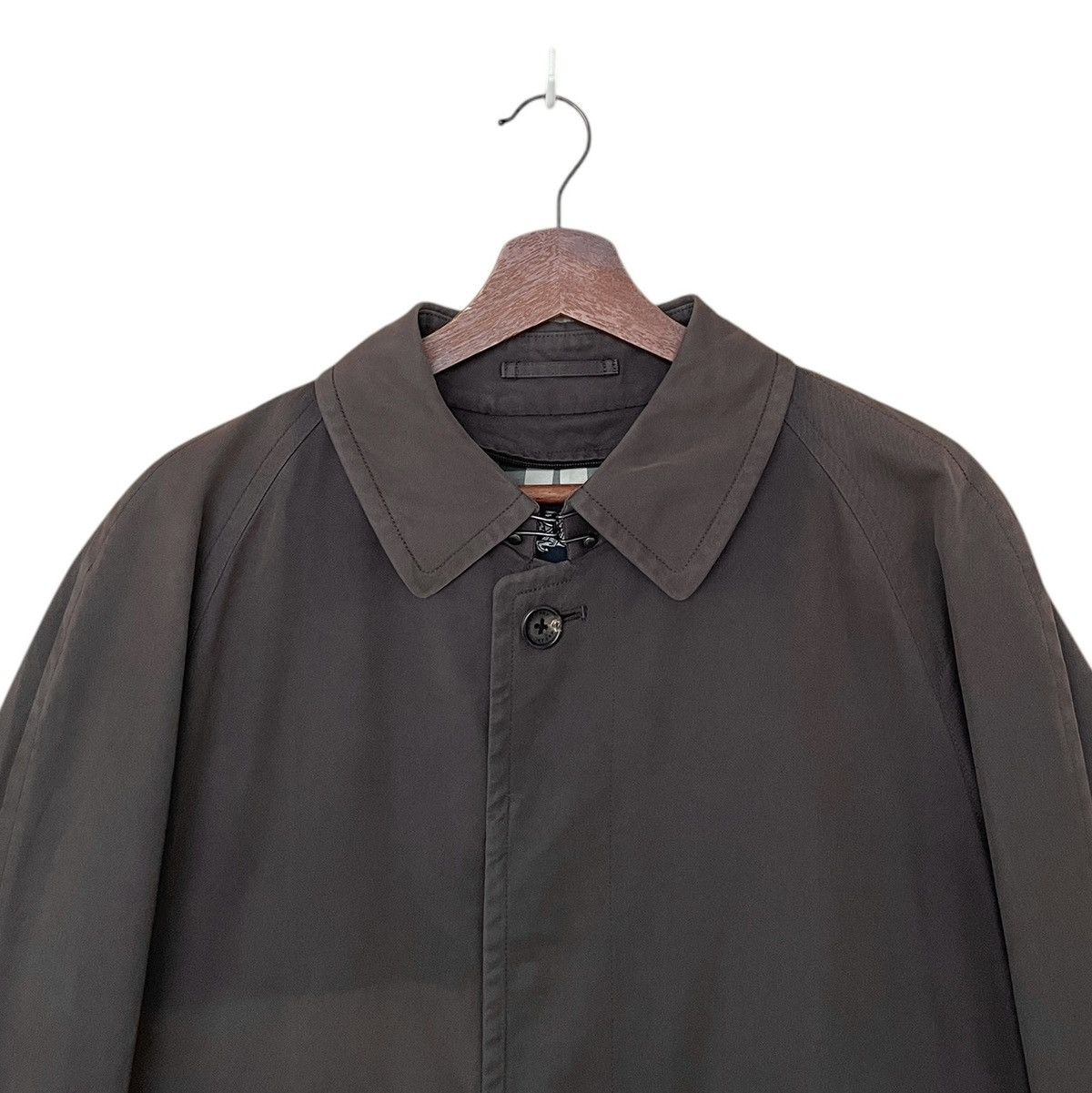 Burberry Vintage Brand Burberry Checkered Trench Coat 2000s Size US L / EU 52-54 / 3 - 8 Thumbnail