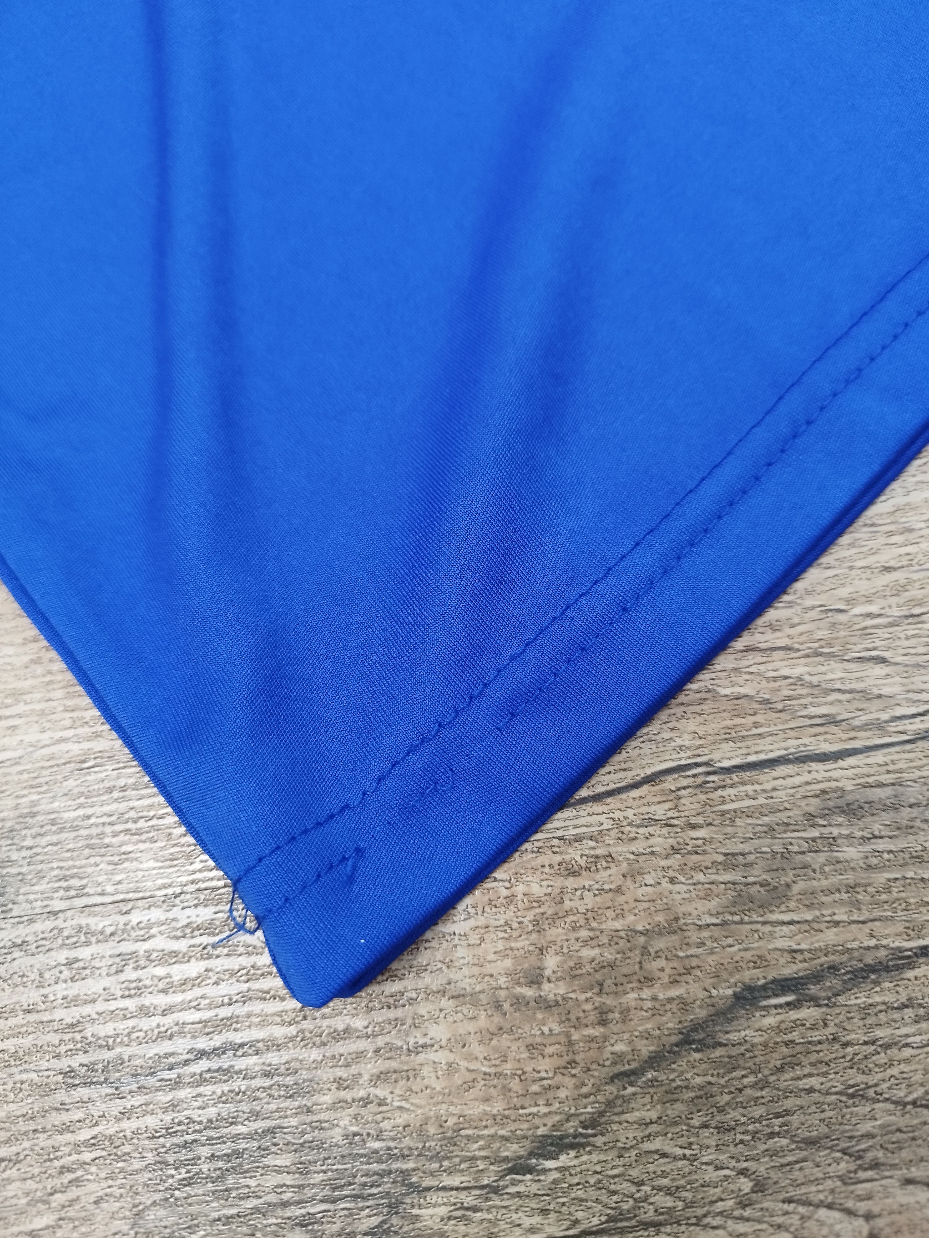 Other Italia Football Jersey Jersey T-Shirt Size L Italy Soccer Size US L / EU 52-54 / 3 - 9 Thumbnail