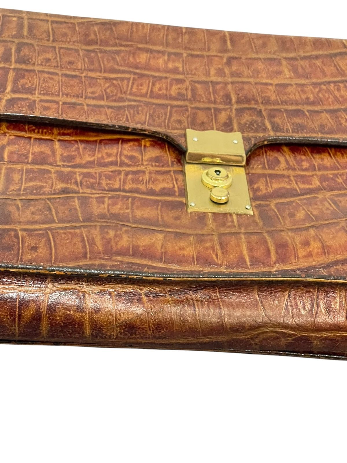 Genuine Leather Crocodile Embossed Vtg Bozzetto Italy Large Clutch Bag 1🟩3 Size ONE SIZE - 7 Thumbnail