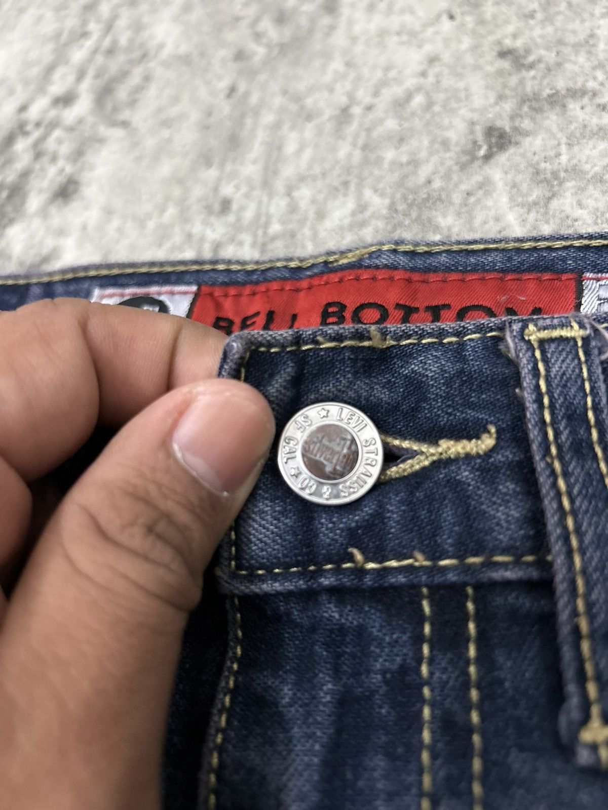 Levi's × Levi's Vintage Clothing × Vintage Vintage Levis Silver tab Faded Flare jeans Size US 29 - 12 Thumbnail