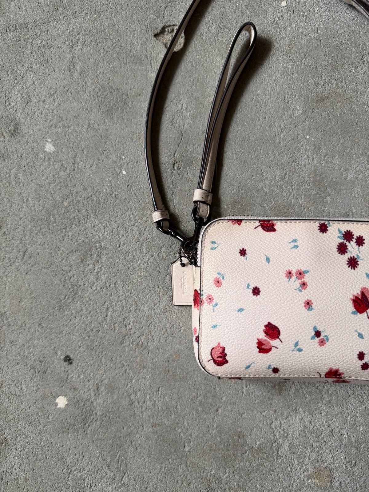 Coach Coach Flower Kira Crossbody Bag White Size ONE SIZE - 8 Thumbnail