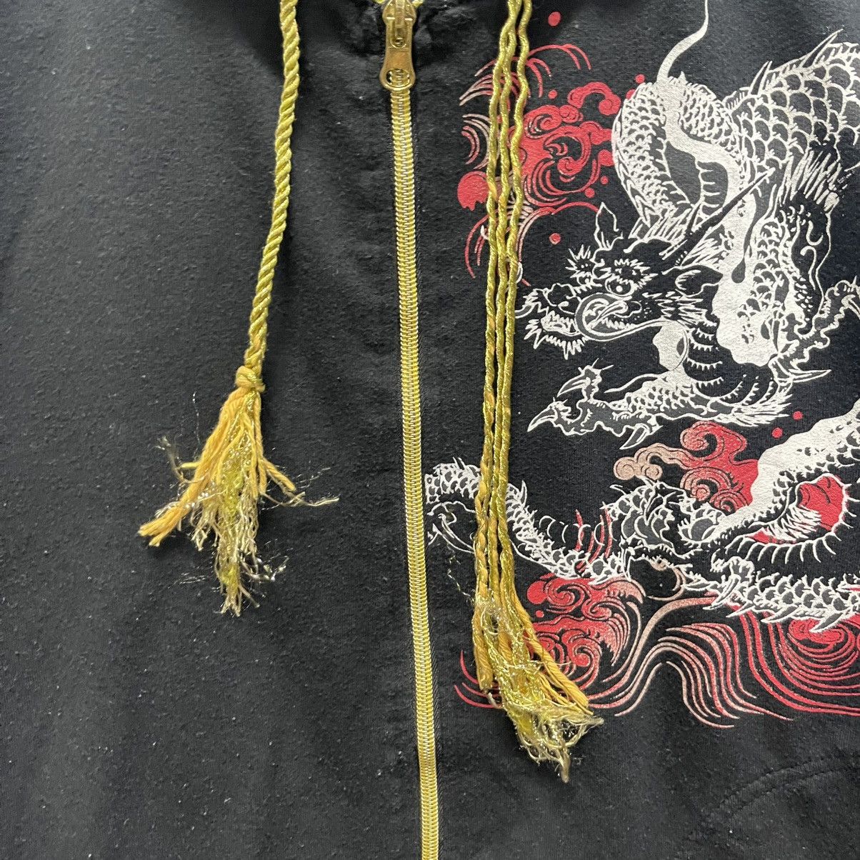 Japanese Brand Vintage Japanese Dragon Zip Hoodie – Bold Red & White Art Size US S / EU 44-46 / 1 - 4 Thumbnail