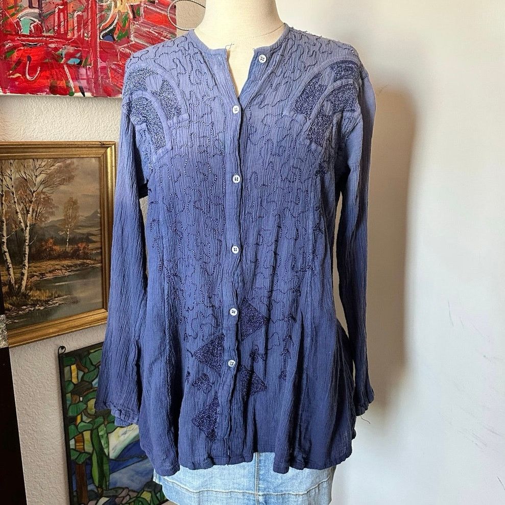 Other classic blue button up long sleeve shirt Size ONE SIZE - 1 Thumbnail