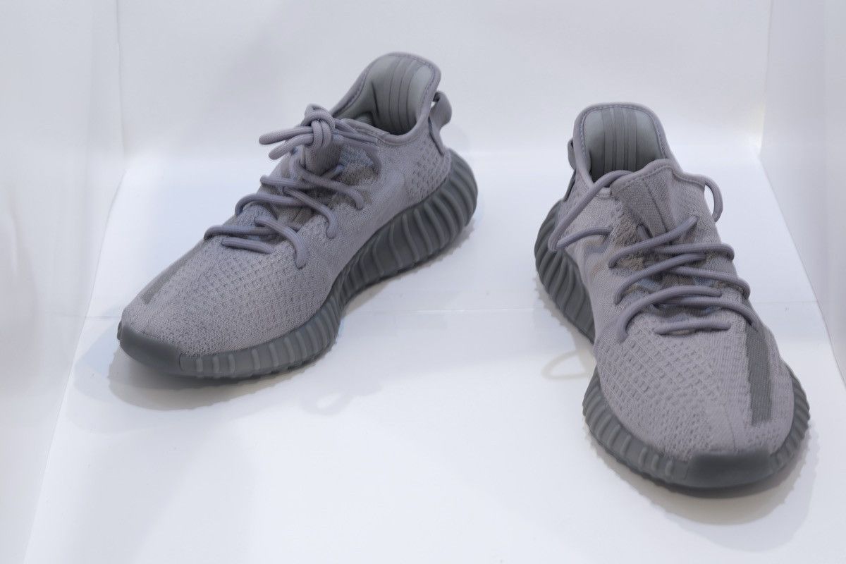 Yeezy Yeezy Boost 350 V2 Steel Grey Size 12 Size US 12 / EU 45 - 8 Thumbnail