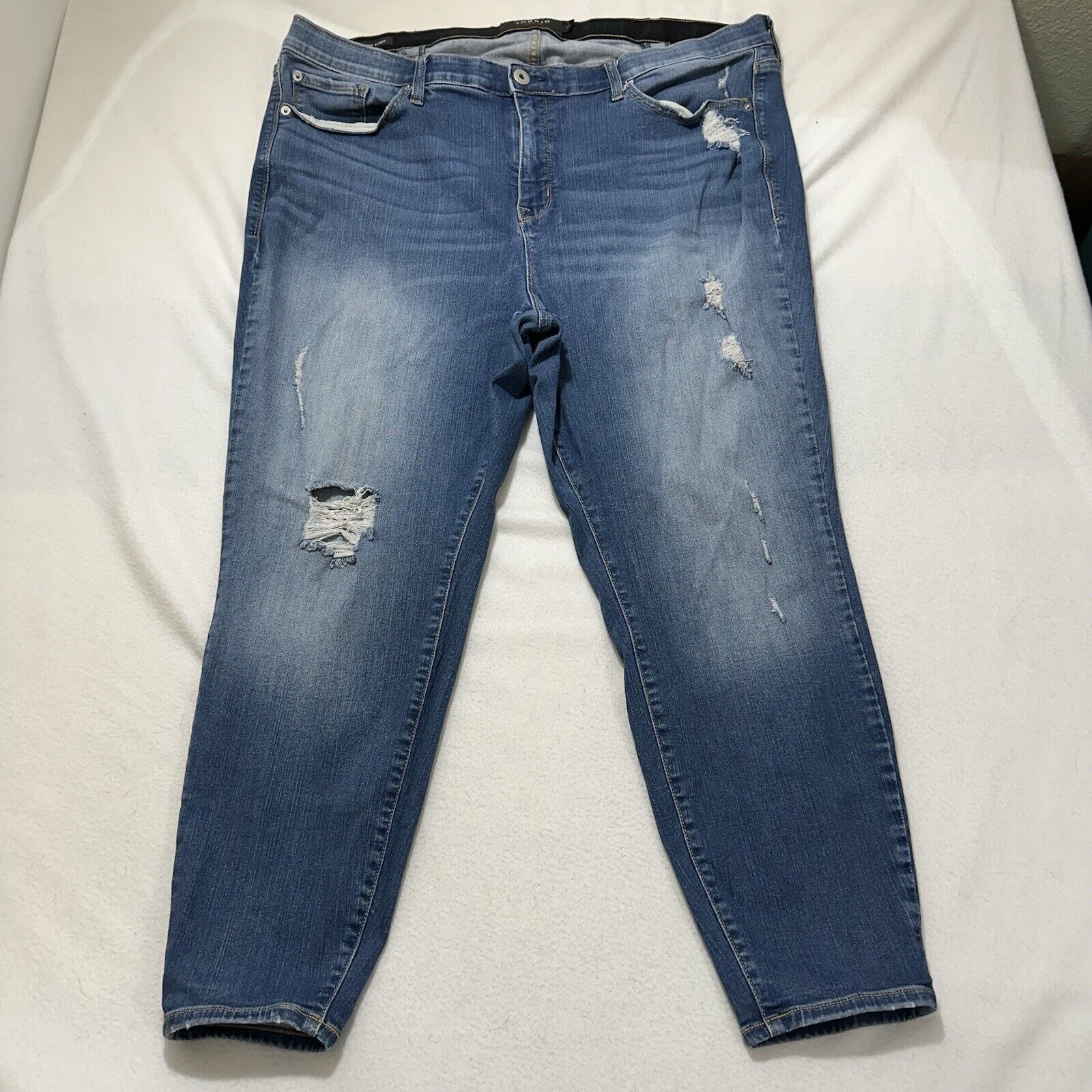 Other Torrid 26R Sky High Skinny Jeans Ripped Distressed Blue Size 42" / US 20 - 1 Thumbnail