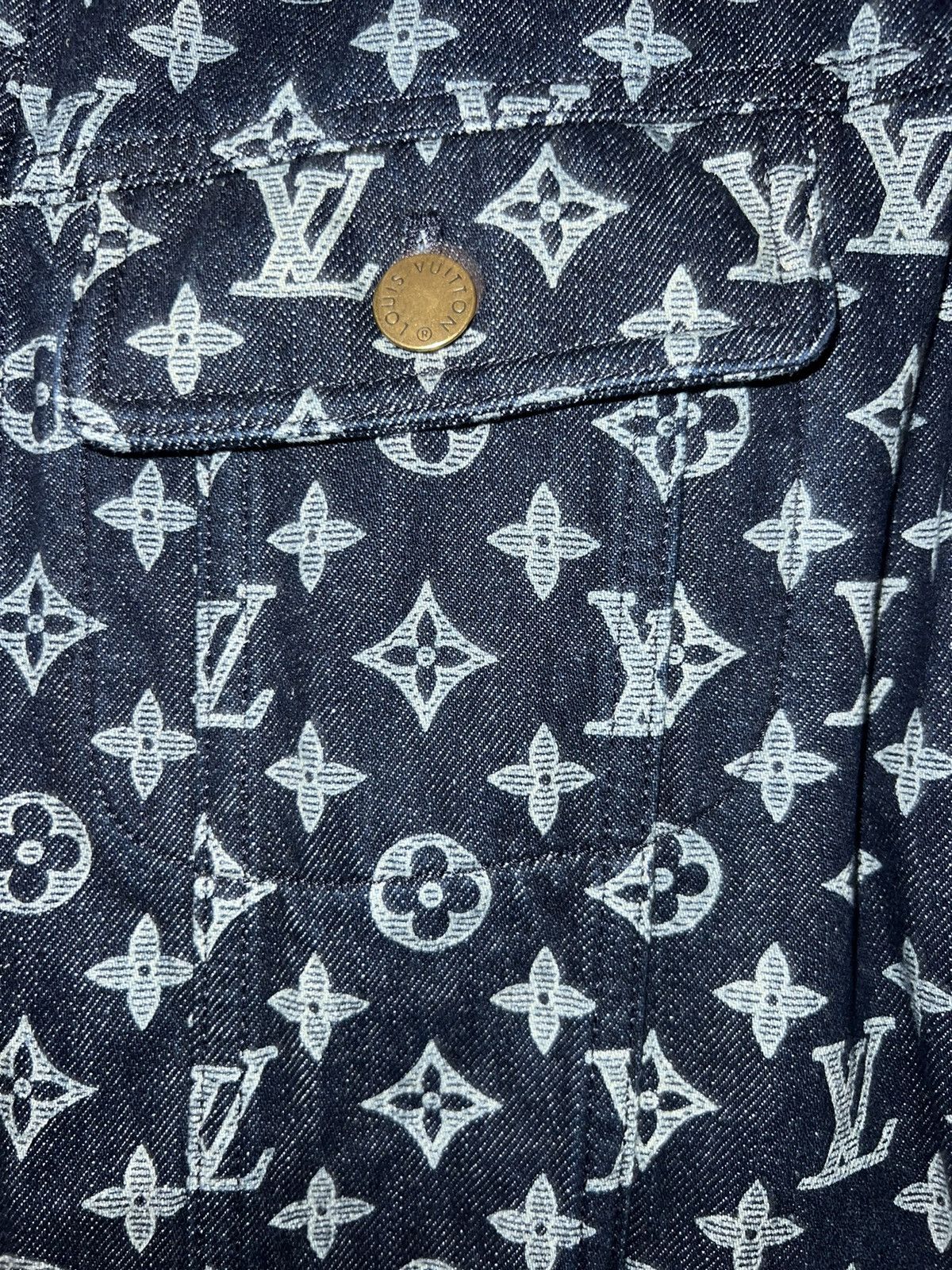 Louis Vuitton Louis Vuitton Monogram Denim Jacket Size US L / EU 52-54 / 3 - 3 Thumbnail