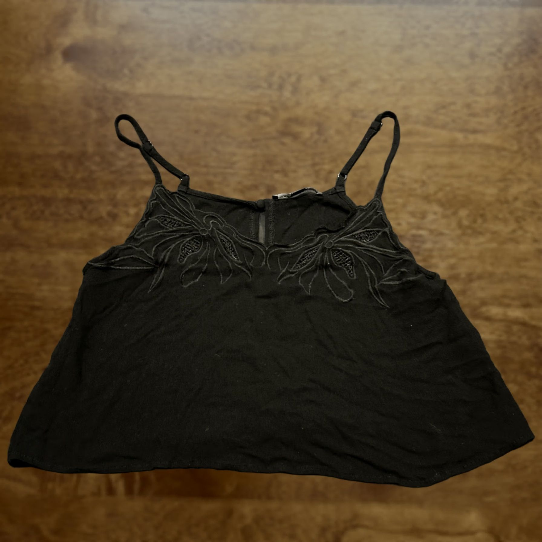 Brandy Melville Brandy Melville Black Spaghetti Strap Camisole One Size Rayon A41 Size ONE SIZE - 1 Thumbnail