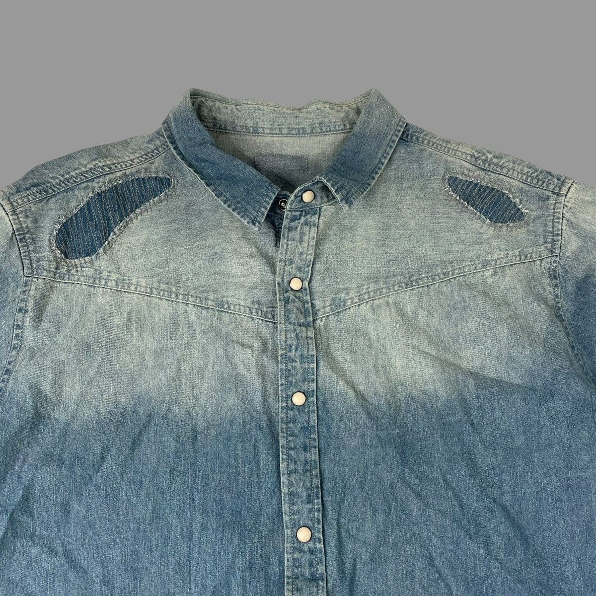 Vintage Vintage repaired faded denim button up shirt Size US XL / EU 56 / 4 - 3 Thumbnail