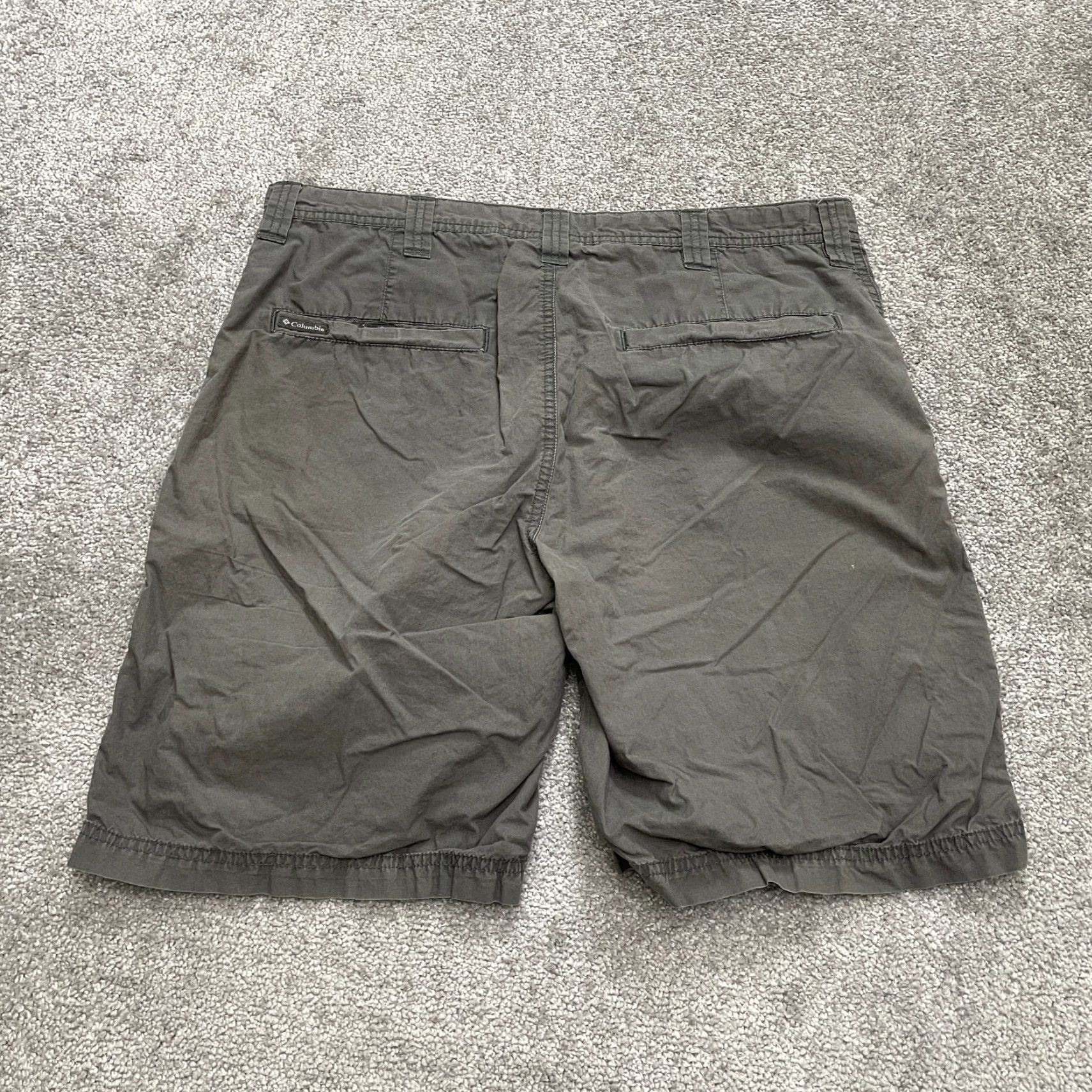 Vintage Columbia Chino Shorts Mens 36W 10L Green Cotton Outdoor Fishing Casual 36x9 ROC Size US 36 / EU 52 - 2 Thumbnail