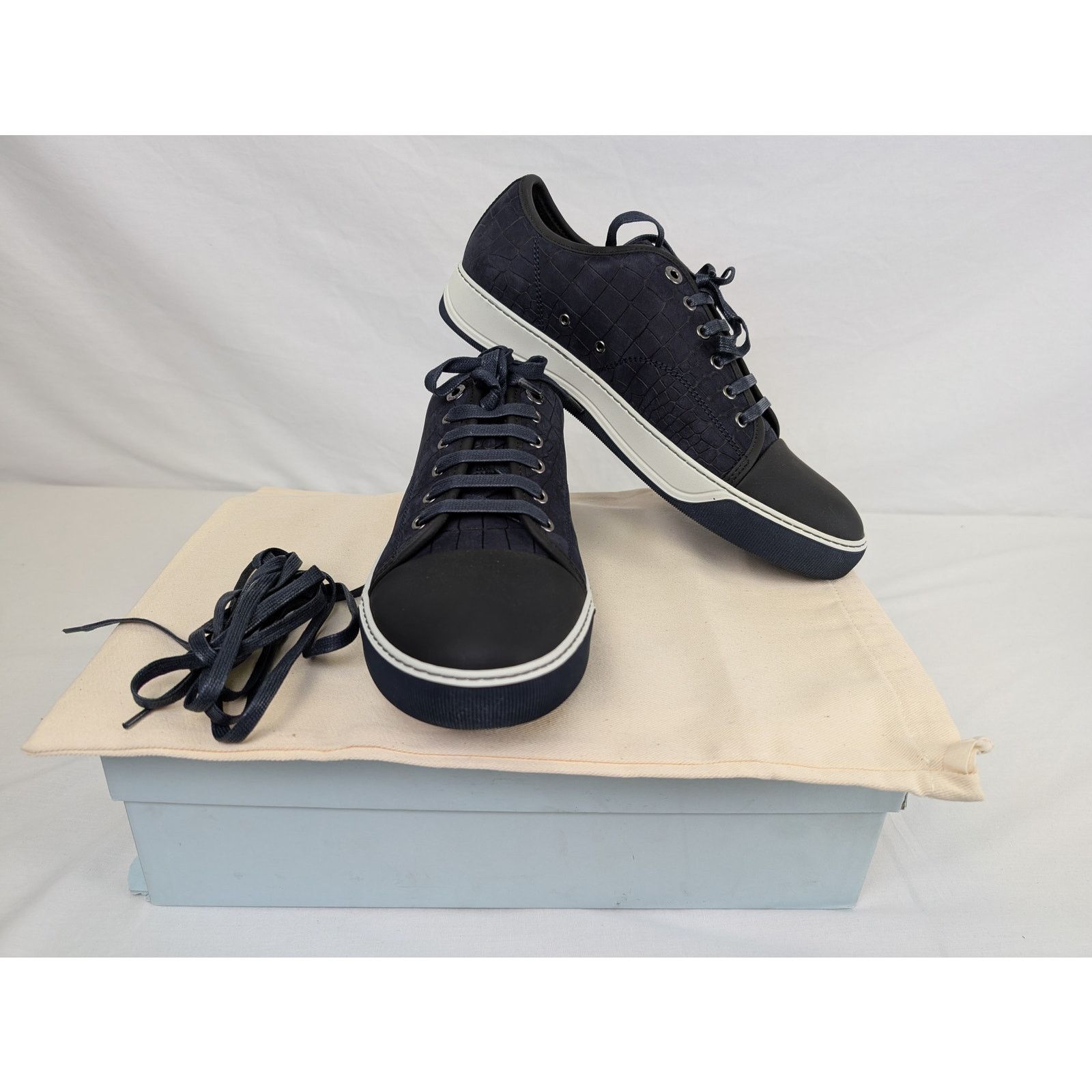 Lanvin o1rshd1 Embossed Nubucked Calfskin Low top Sneakers in Blue Size US 8 / EU 41 - 3 Thumbnail