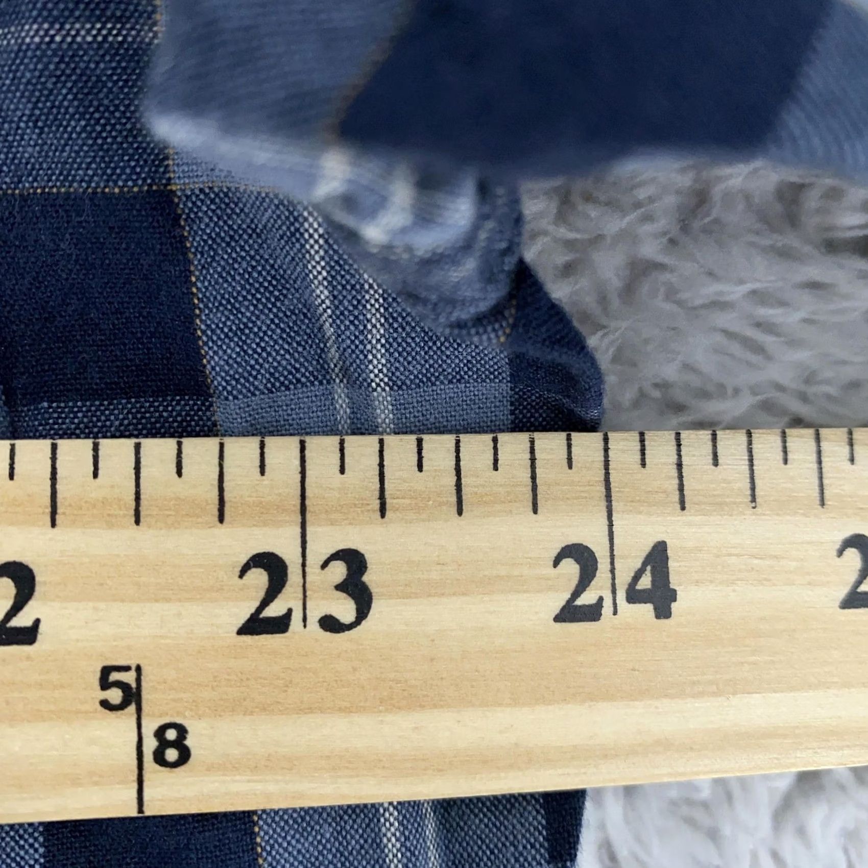 Carhartt Carhartt Shirt Men’s XL Chambray Blue S/S Button-Down Relaxed Fit Plaid Pocketed Breathable Lightweight Capable Uneven Size US XL / EU 56 / 4 - 4 Thumbnail