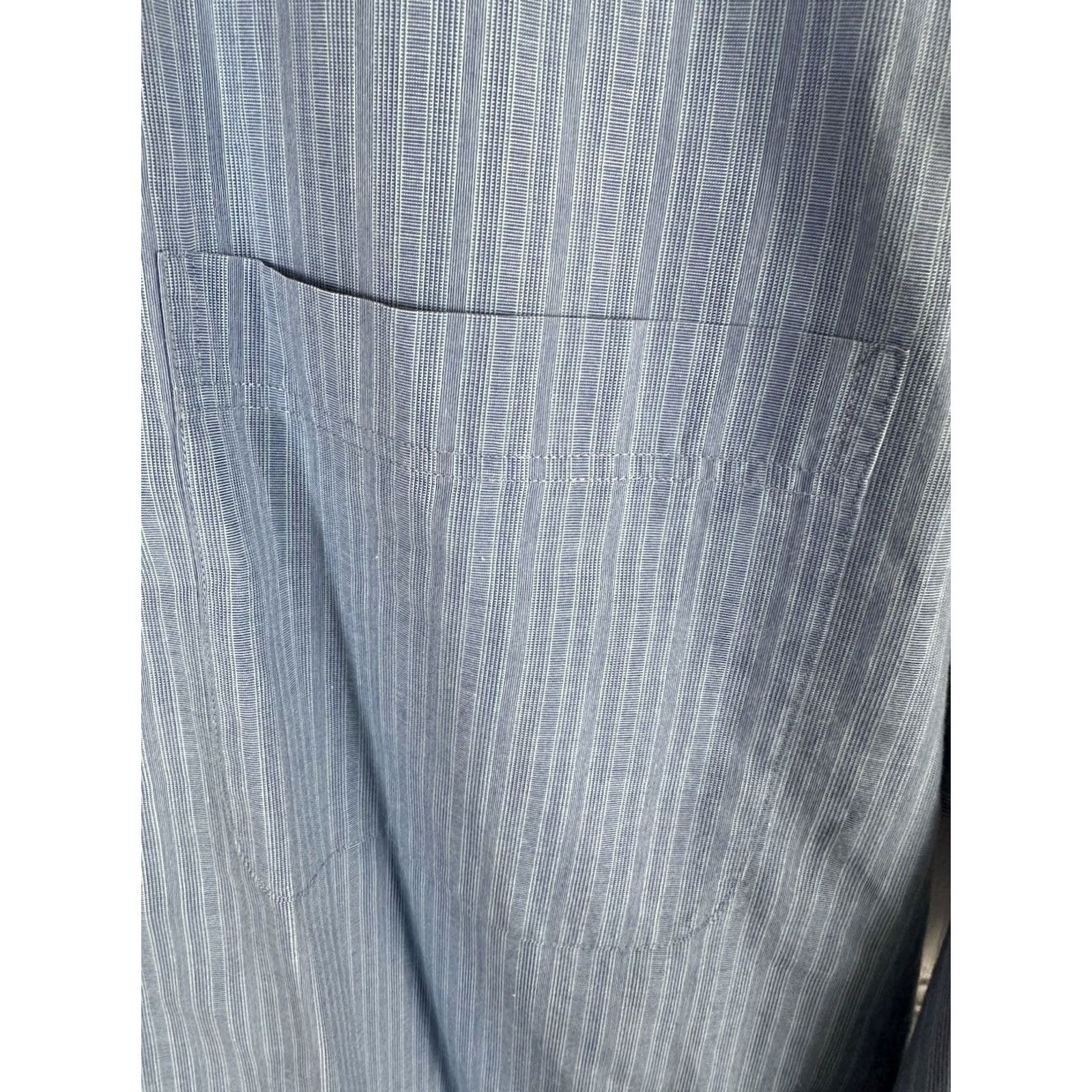 Valentino VINTAGE Valentino Pinstripe Button-Down Dress Shirt 80s Men’s Blue 100% Cotton Size 17.5 Mens Size 48R - 4 Thumbnail