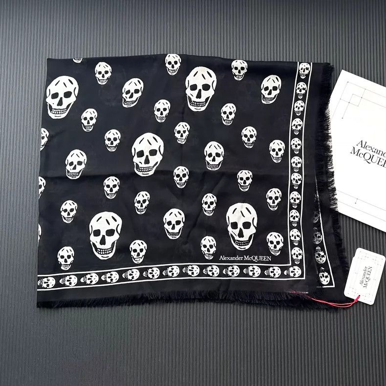 Alexander McQueen Alexander Mcqueen Wool scarf Size ONE SIZE - 2 Thumbnail