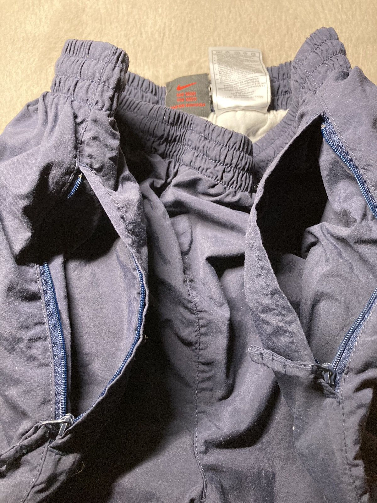 Nike × Vintage Vintage Nike Swoosh Baggy Nylon Trackpants Y2K M sport Size US 34 / EU 50 - 4 Thumbnail