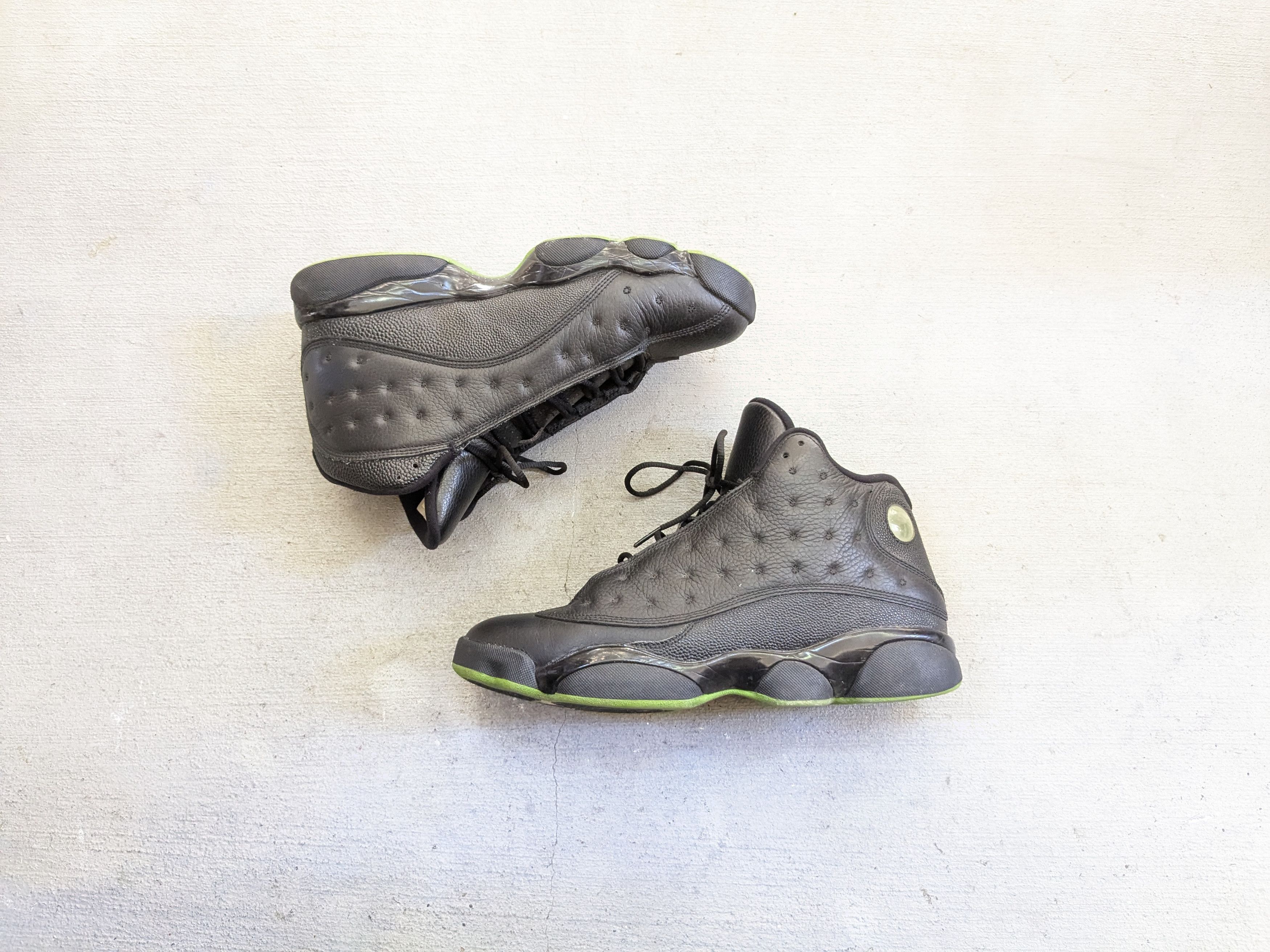 Jordan Brand Nike Air Jordan 13 Retro Altitude 10 Black 414571-042 Size US 10 / EU 43 - 1 Thumbnail
