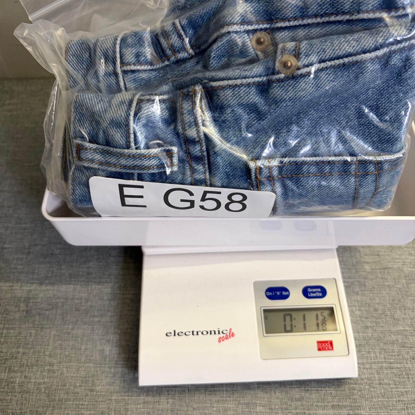 L.E.I. Vintage Lei Denim Cut Off Shorts Sz 31 Frayed Hem Y2K Size 31" - 12 Thumbnail