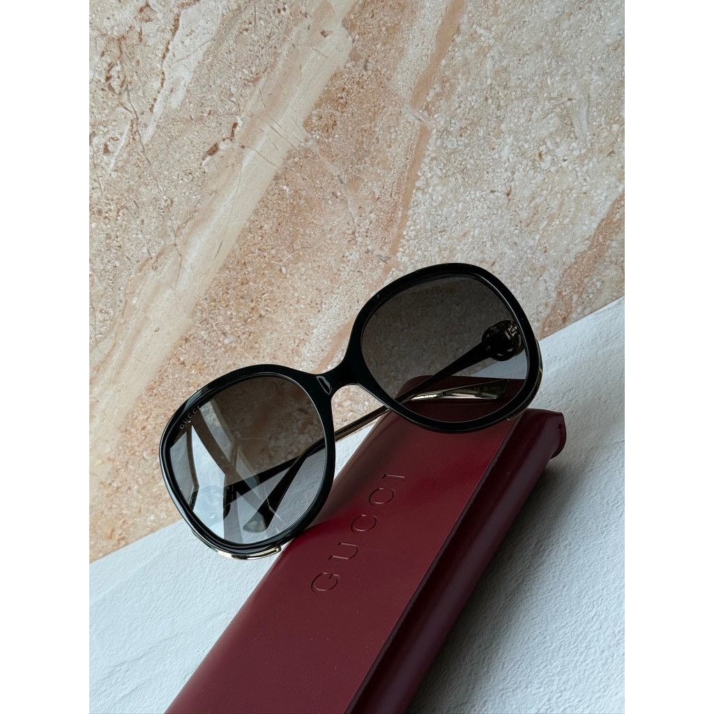 Gucci NEW Gucci GG0226SK Black Oval Oversized Sunglasses Size ONE SIZE - 9 Thumbnail