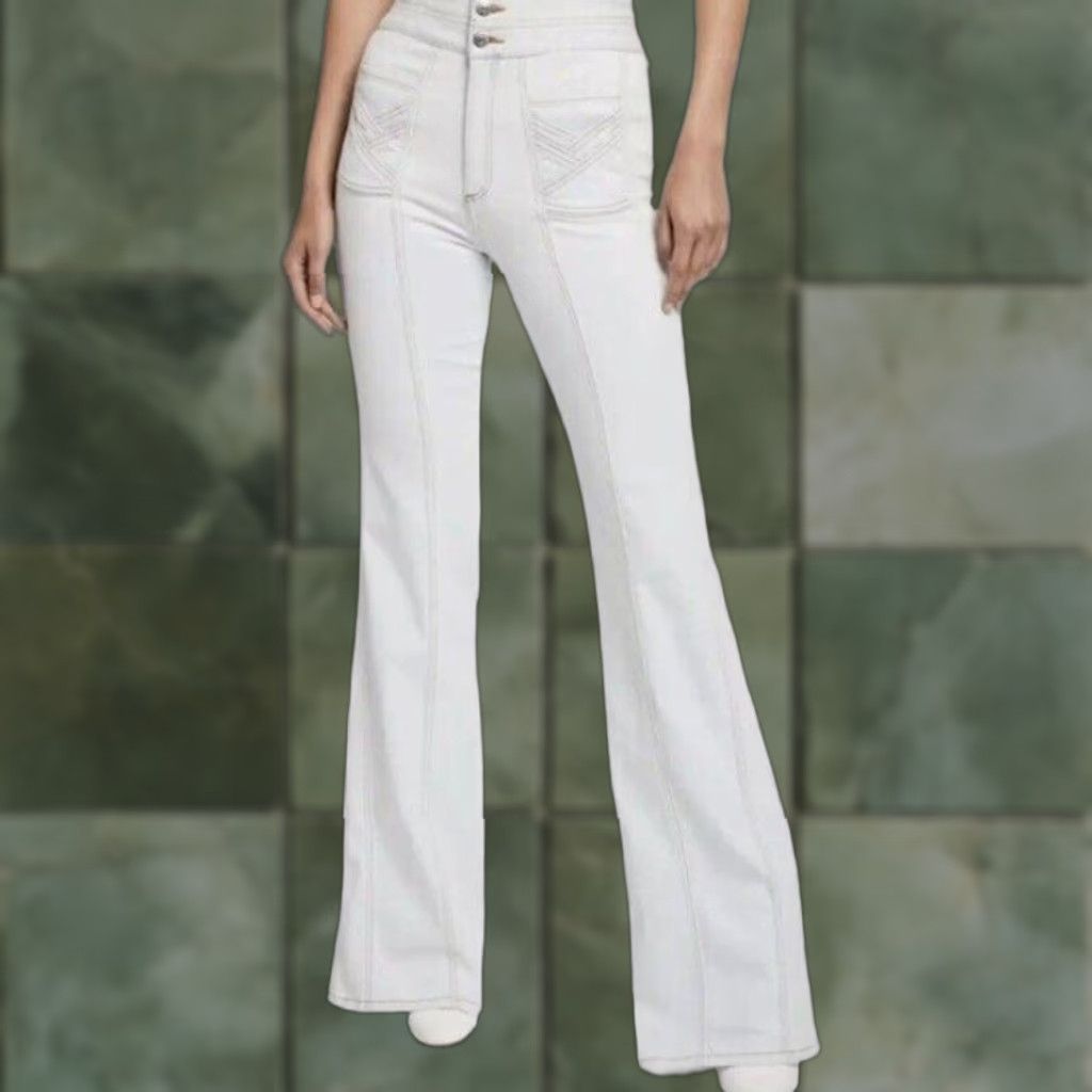 Veronica Beard VINTAGE Veronica Beard Jeans Flared Wide Leg 11” Belize White Cotton Blend Women 27/4 Made in USA Size 27" / US 4 / IT 40 - 1 Thumbnail