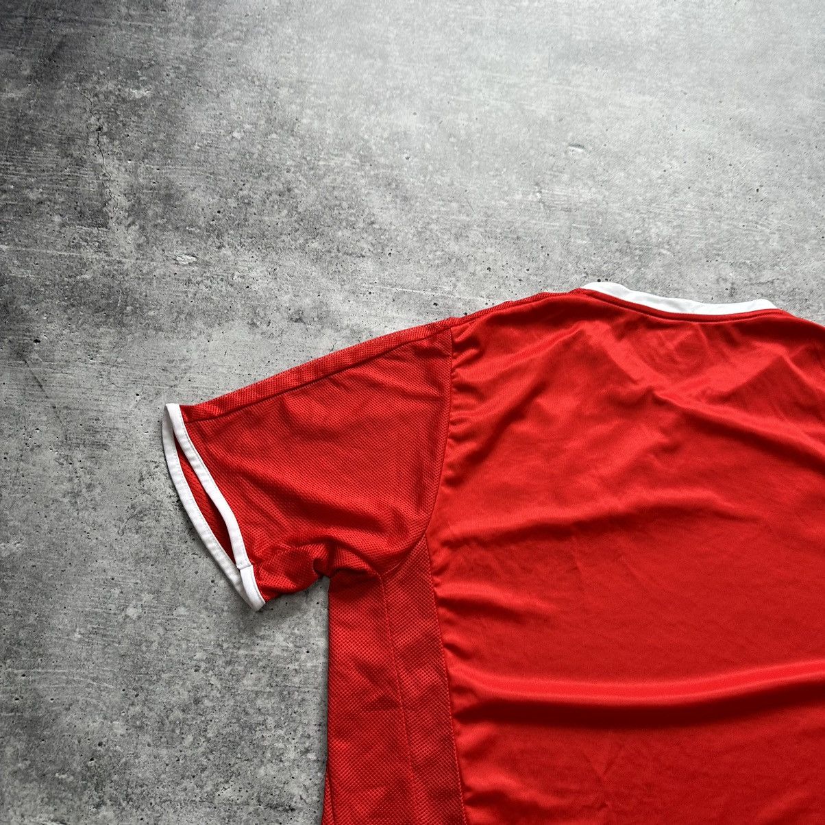 Puma × Vintage Puma Switzerland Euro 2008-2010 Home Soccer Jersey Football Size US M / EU 48-50 / 2 - 11 Thumbnail