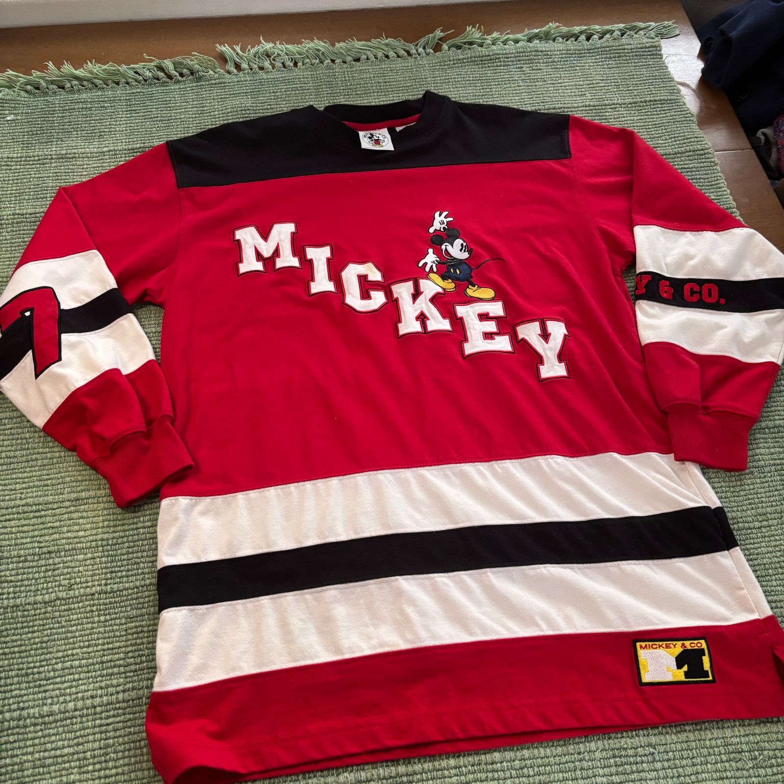 Disney × Vintage Vintage Mickey & Co Oversize Mickey Mouse Hockey Jersey Size US M / EU 48-50 / 2 - 8 Thumbnail