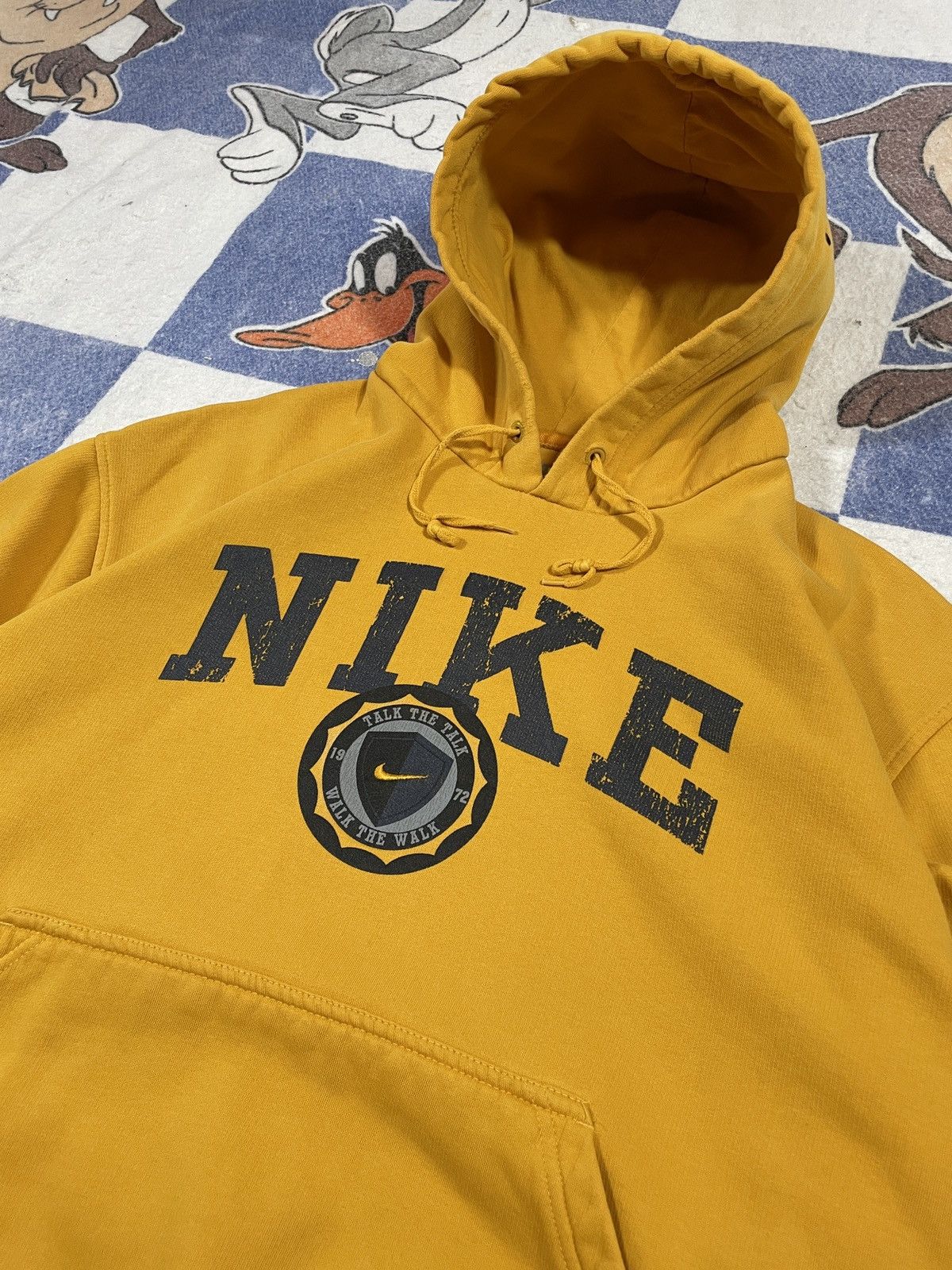 Nike Vintage Nike spell out center swoosh sweatshirt Size US L / EU 52-54 / 3 - 2 Thumbnail