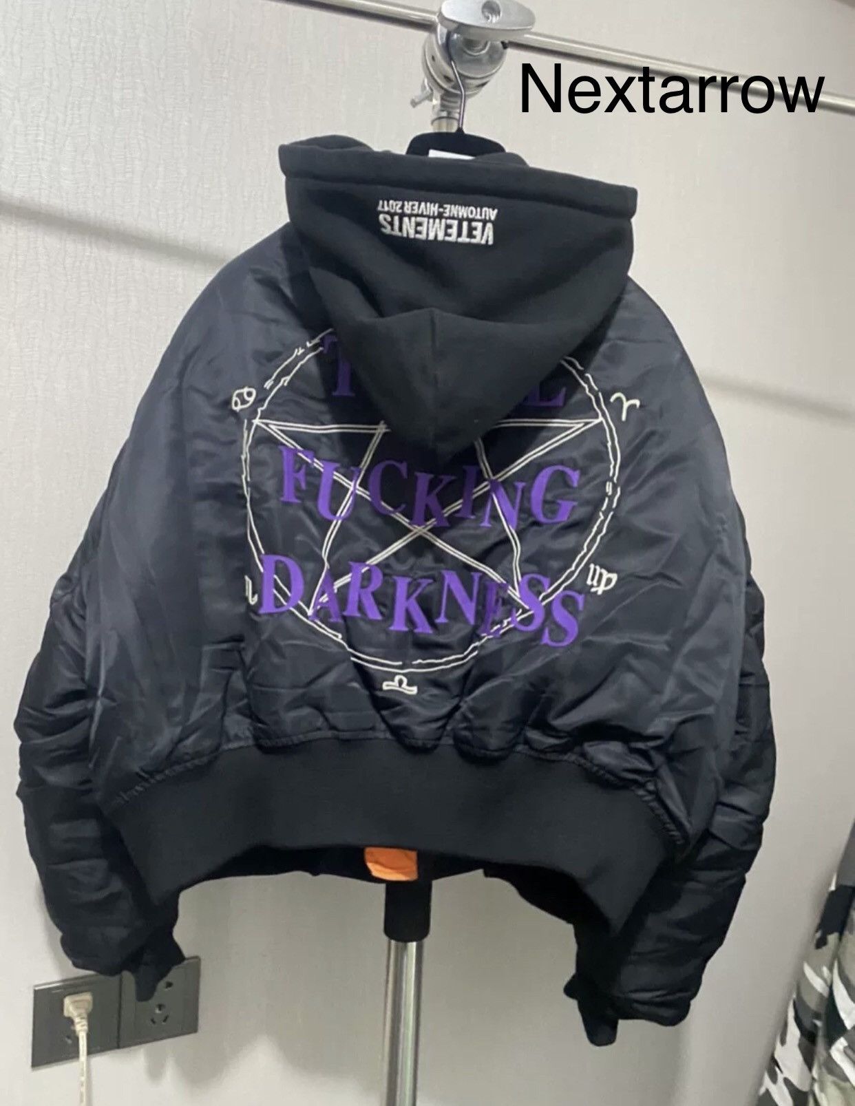 Vetements pentagram jacket sales