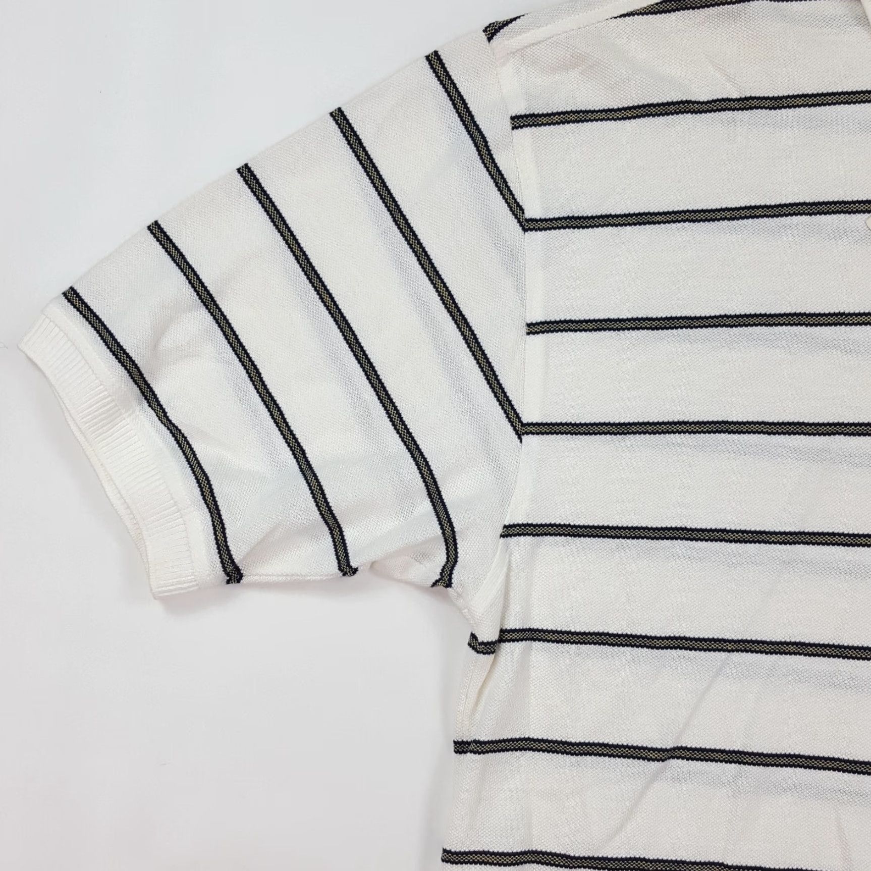 Tommy Hilfiger VINTAGE Tommy Hilfiger Polo Shirt White Striped Golf Collared Short Sleeve L Mens Retro 90s Embroidered Logo Size US L / EU 52-54 / 3 - 7 Thumbnail