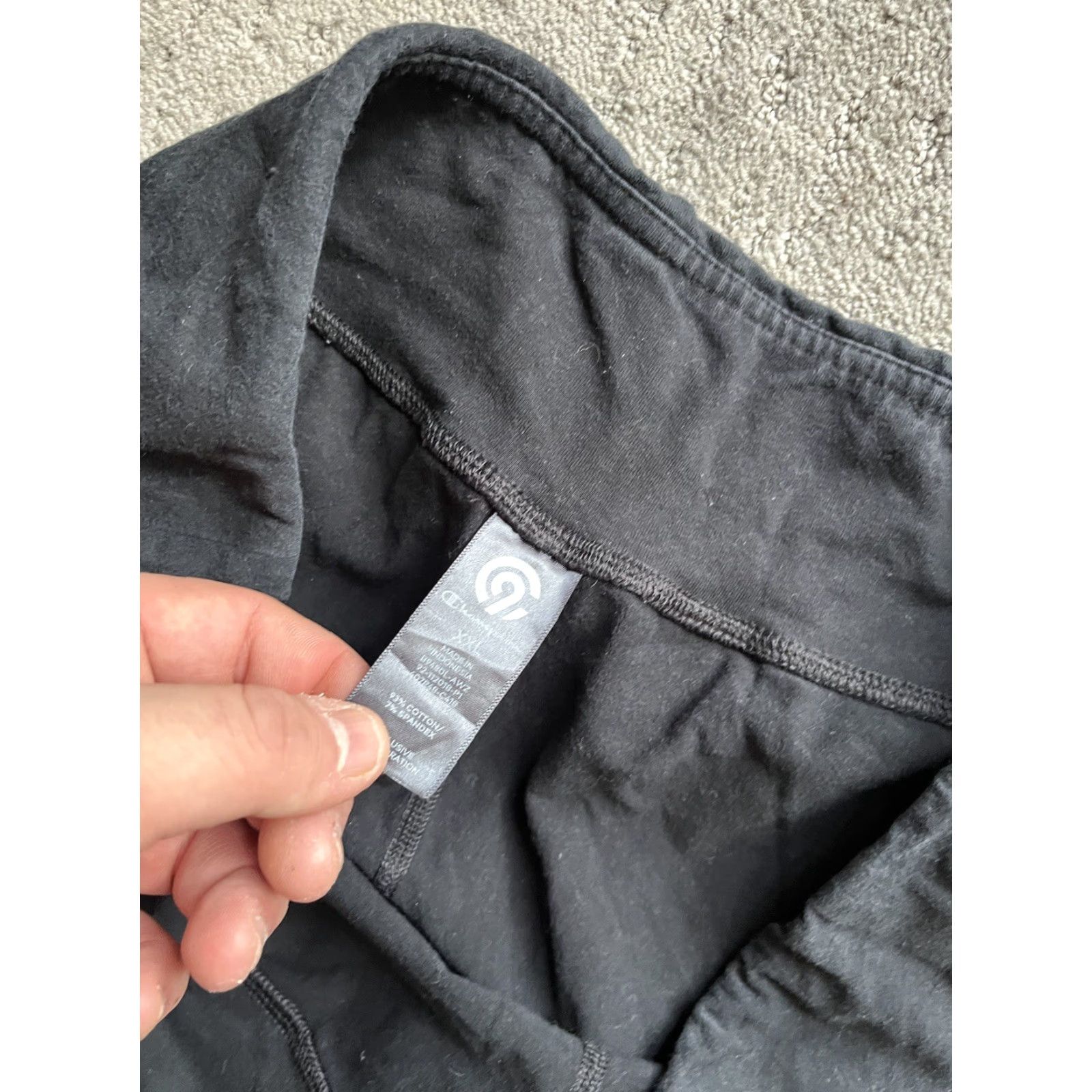 Champion Champion Leggings Women XXL Black Pull On Wide Leg Flared Inseam 28 in Polyester Blend Activewear Regular Size Type: Regular Size 40" / US 18 - 5 Thumbnail