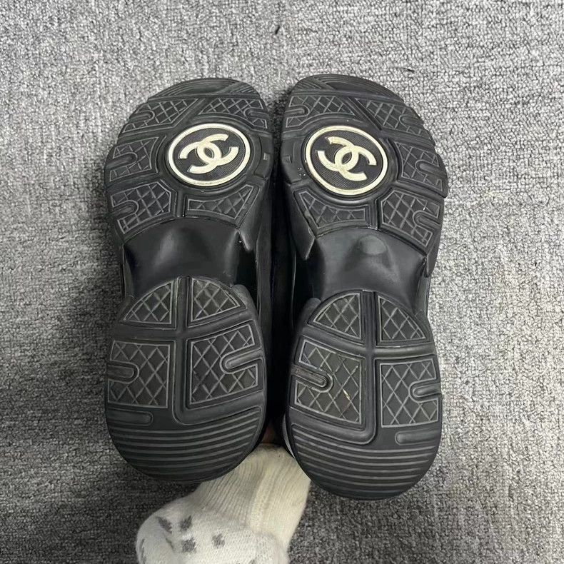 Chanel Chanel Black and White Low Top Sneakers -2505 Size US 8 / EU 41 - 6 Thumbnail