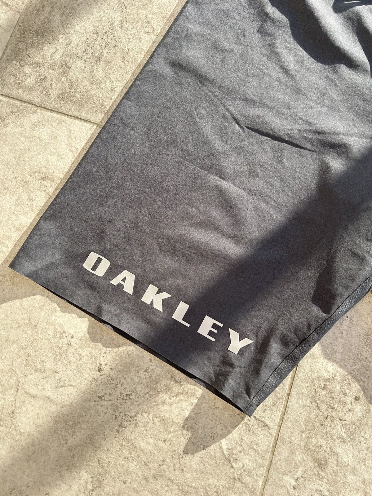 Oakley Oakley COLOR BLOCK SHADE BOARDSHORT 21 Size US 36 / EU 52 - 2 Thumbnail