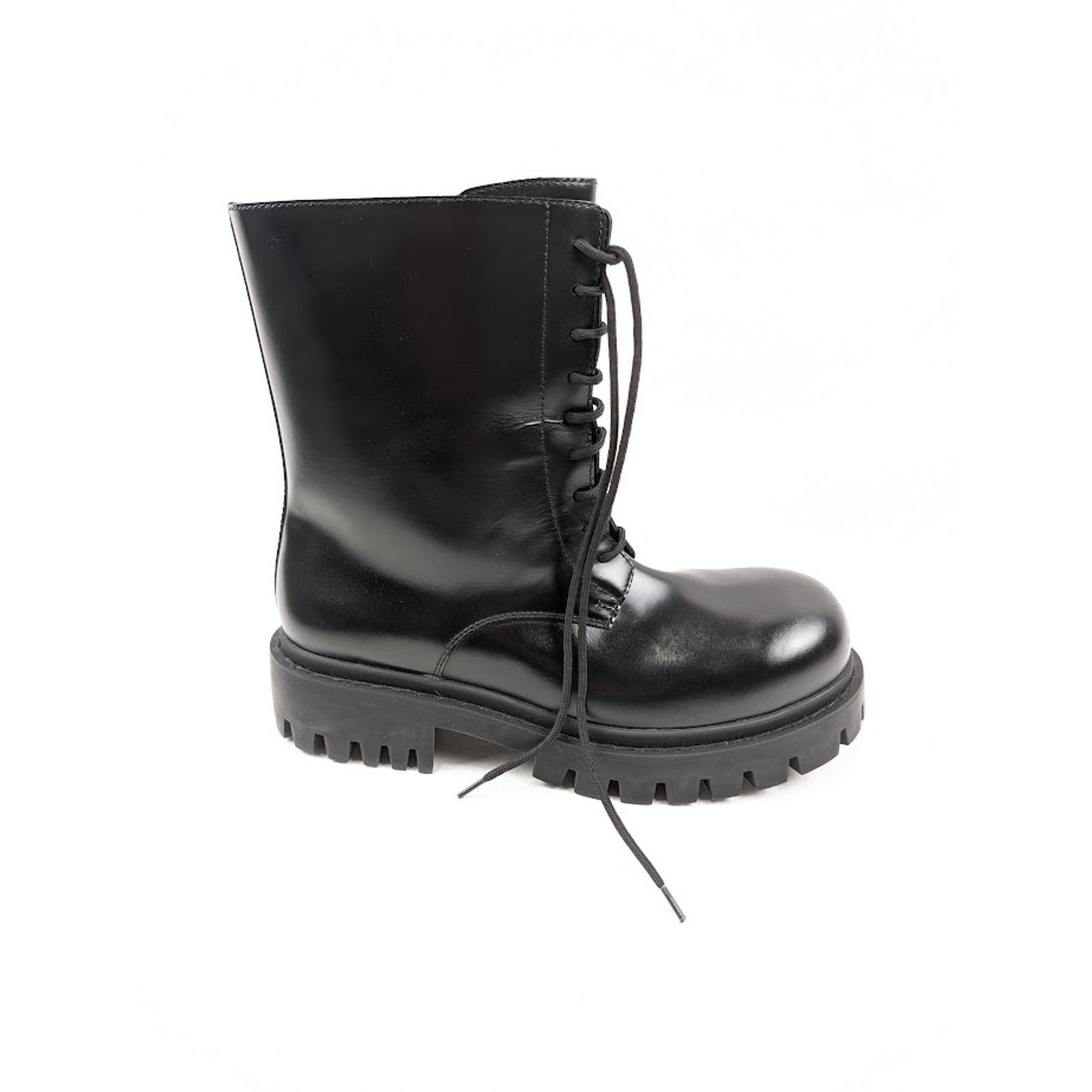 Balenciaga o1rshd1 Sergent Calf Bootie Calfskin Lux in Black Size US 11 / EU 44 - 1 Thumbnail