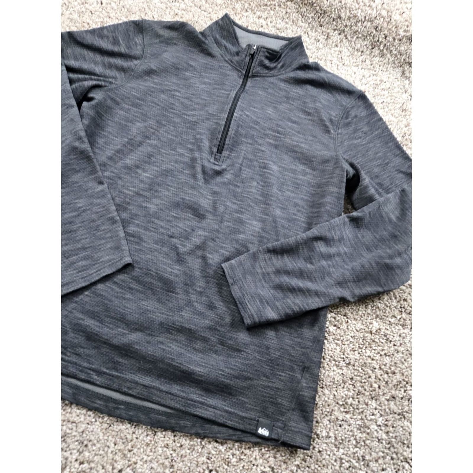 Vintage REI Shirt Mens Medium Gray 1/4 Zip Pullover Long Sleeve Athletic Hiking Stretch Size US M / EU 48-50 / 2 - 2 Thumbnail