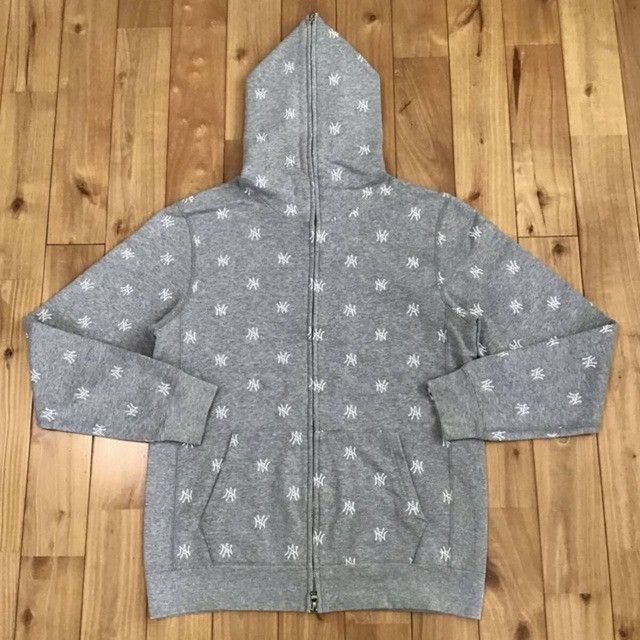 Bape × Neighborhood BAPE × NEIGHBORHOOD LOGO Embroidered Full Zip Hoodie NIGO Size US M / EU 48-50 / 2 - 2 Thumbnail