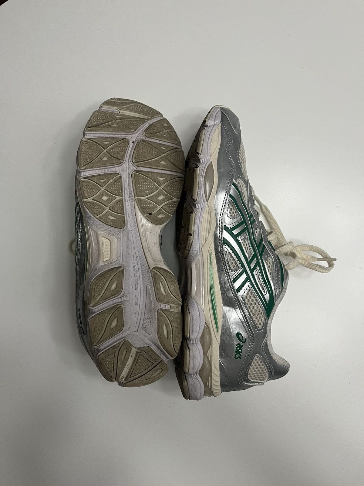 Asics ASICS Gel-NYC Size US 11.5 / EU 44-45 - 4 Thumbnail