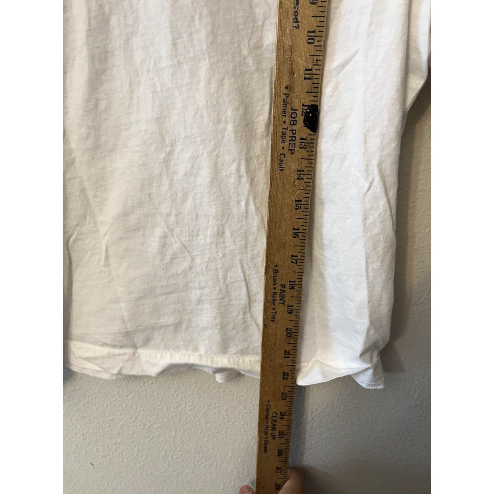 H&M VINTAGE? No—Actually HM H&M Women’s T-Shirt Short Sleeve XS White Graphic Top Regular Fit 100% Cotton Adult Women Casual All Seasons Red/Blue Theme Size XS / US 0-2 / IT 36-38 - 4 Thumbnail