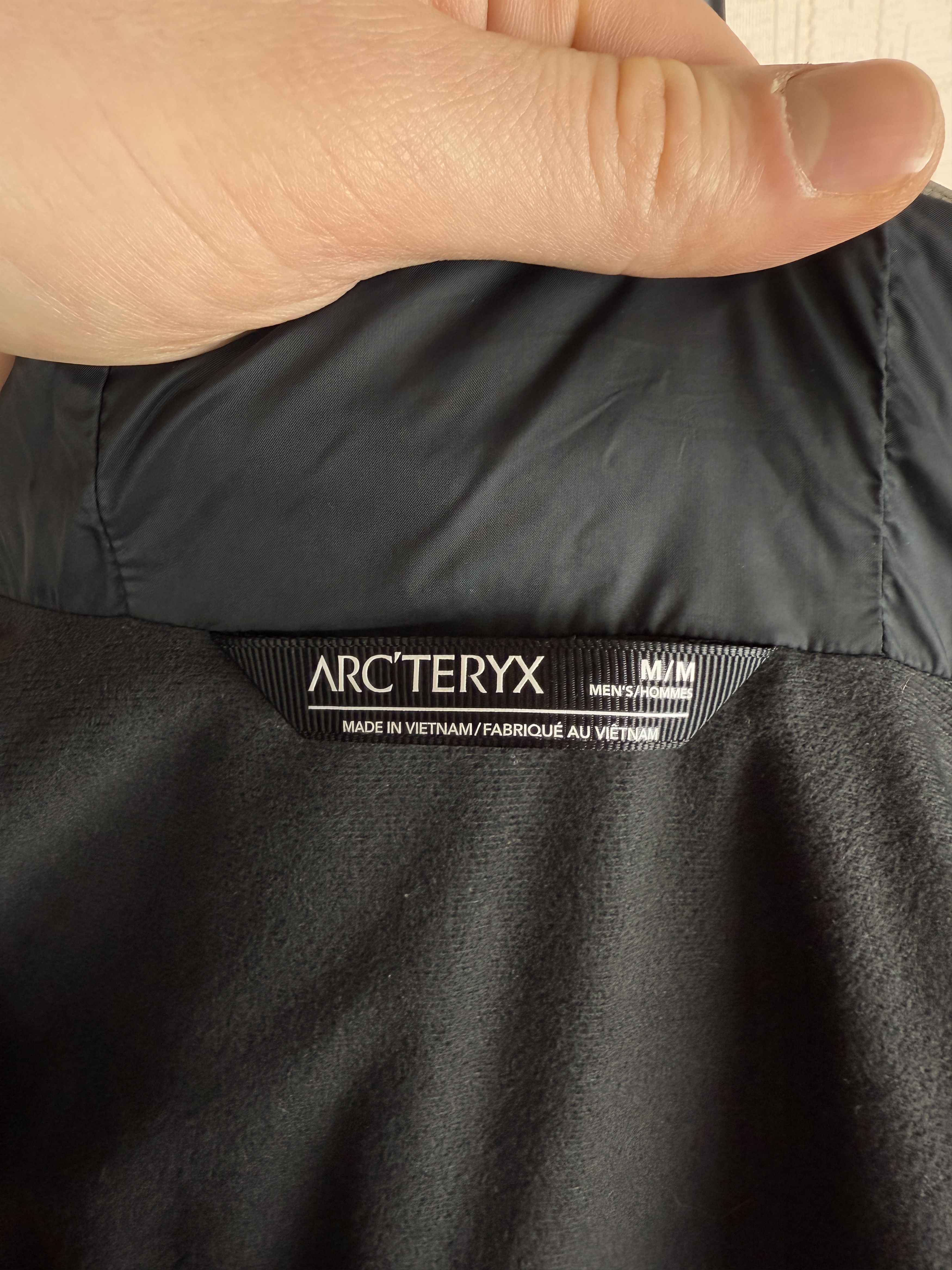 Arc`teryx Solano Hoody Goretex Infinium Jacket