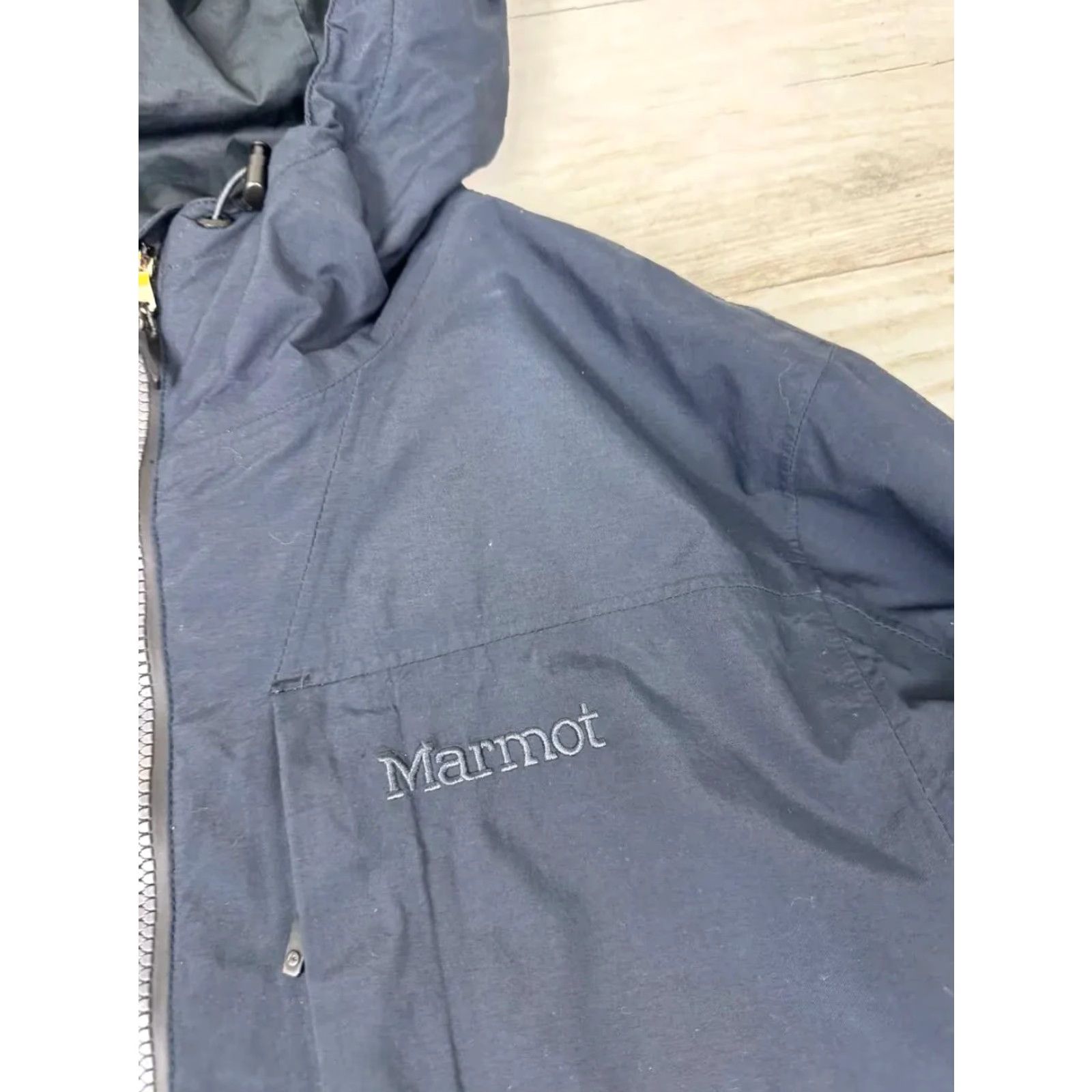 Marmot VINTAGE Marmot Jacket Men Size S Gray Outdoor Ski Windbreaker 90s Seasons Winter Fall Spring Mens Size US S / EU 44-46 / 1 - 6 Thumbnail
