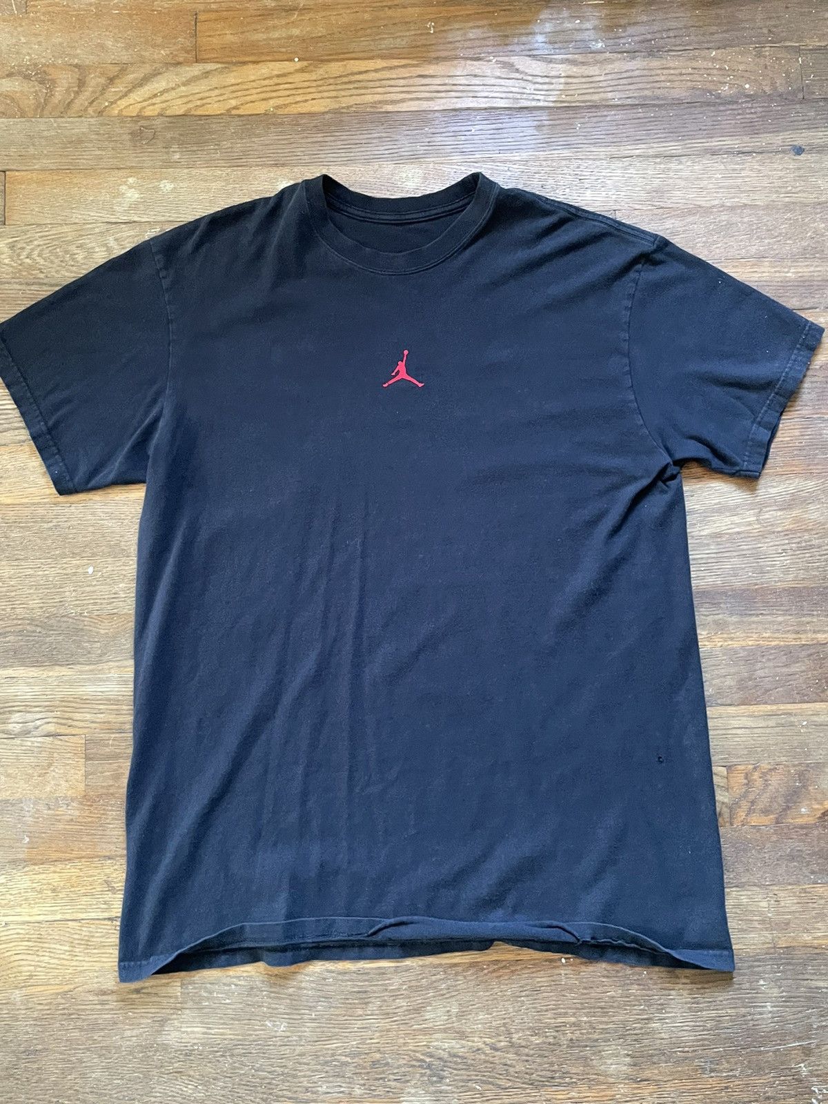 Jordan Brand AIR JORDAN Logo Tee Size US XL / EU 56 / 4 - 1 Thumbnail