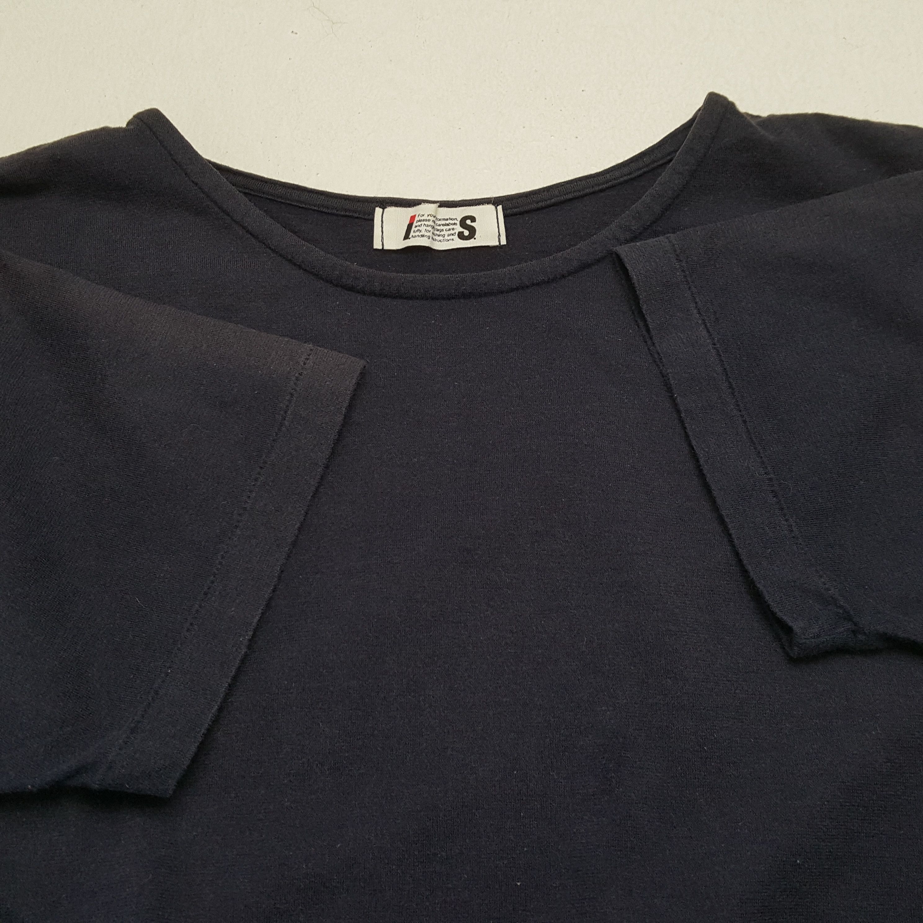 Issey Miyake × Japanese Brand × Vintage Vintage I.S. by ISSEY MIYAKE Japan Fashion Designer T-Shirt Size US S / EU 44-46 / 1 - 6 Thumbnail